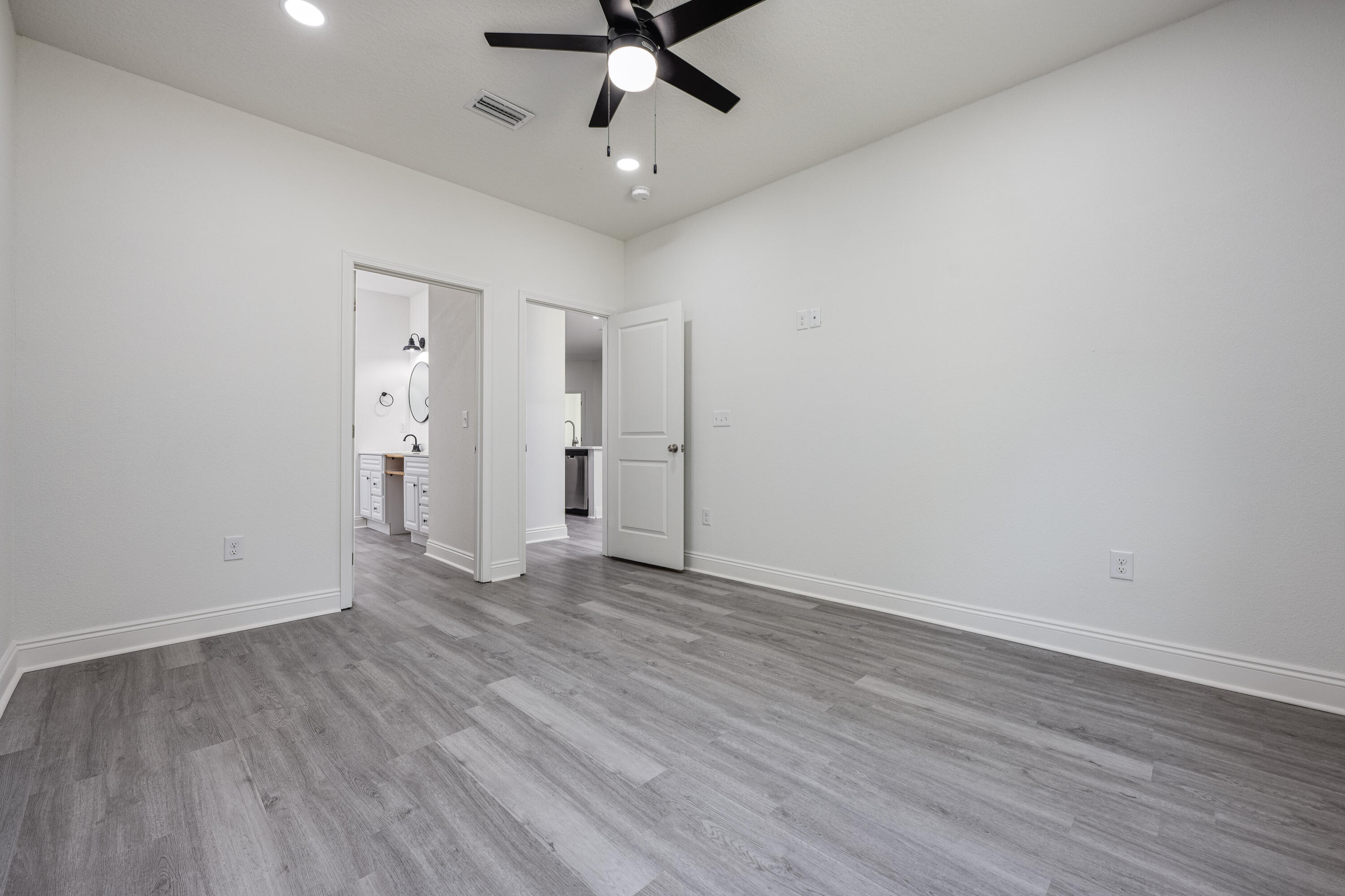 59 Davis Street, DeFuniak Springs