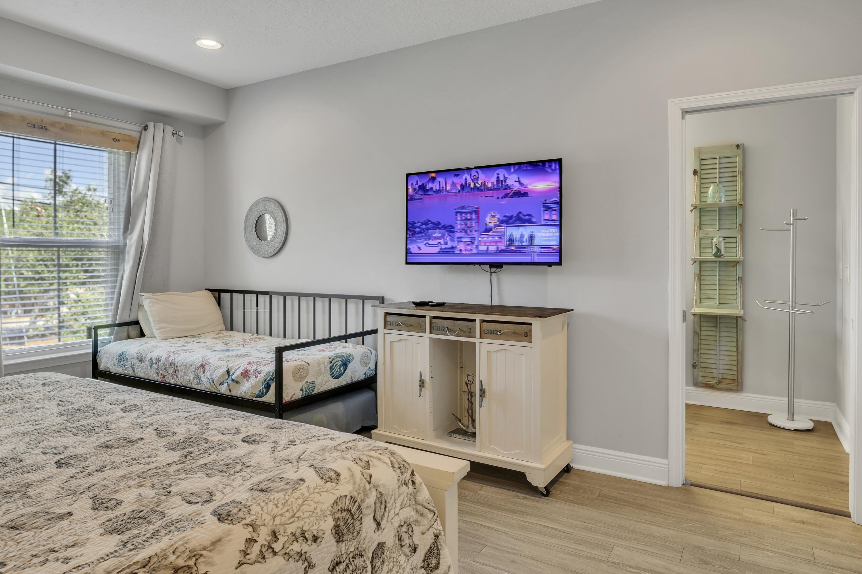 125 Crystal Beach Drive, UNIT 104