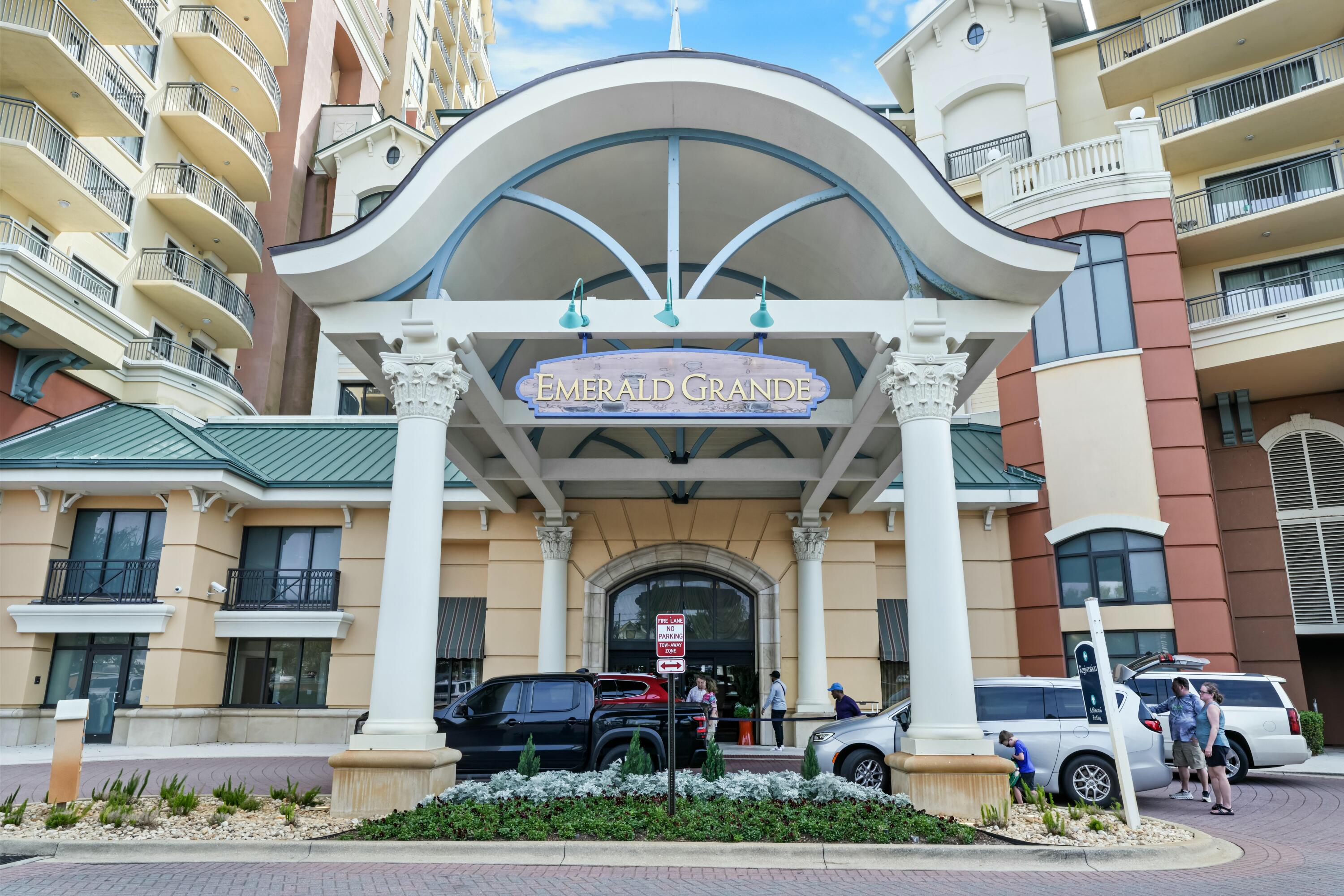 10 Harbor Boulevard, UNIT W1021
