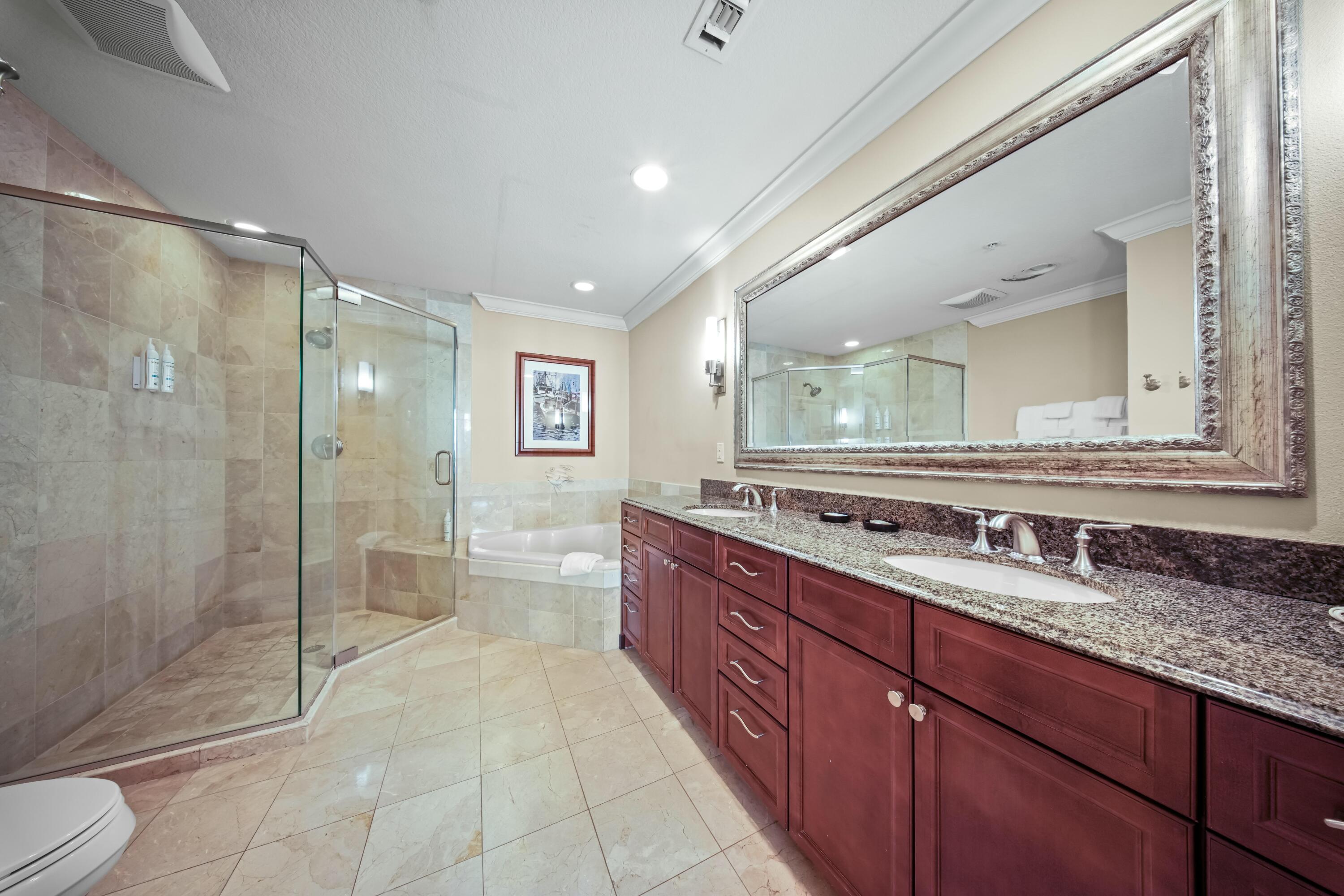 10 Harbor Boulevard, UNIT W1021