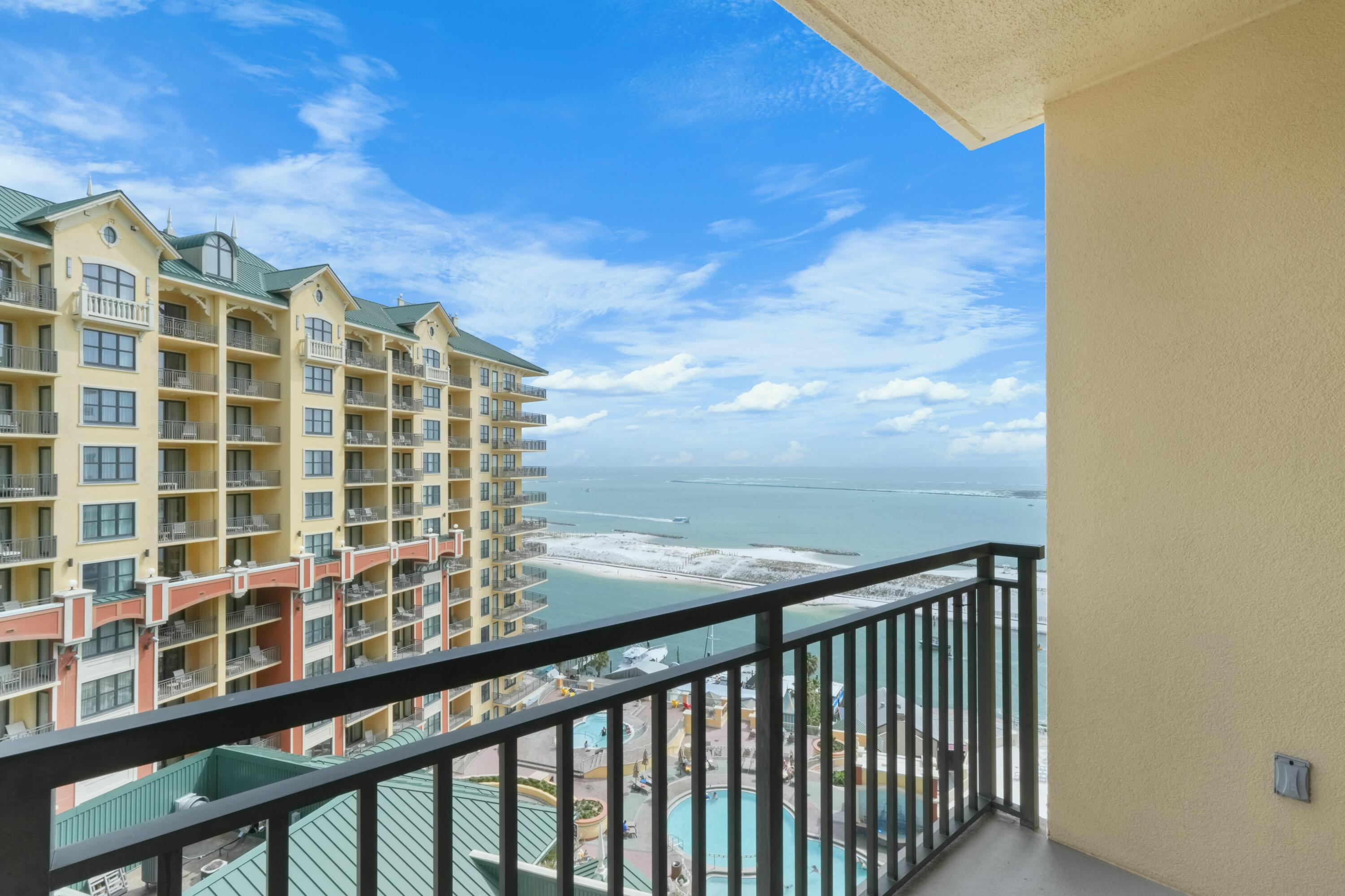 10 Harbor Boulevard, UNIT W1021