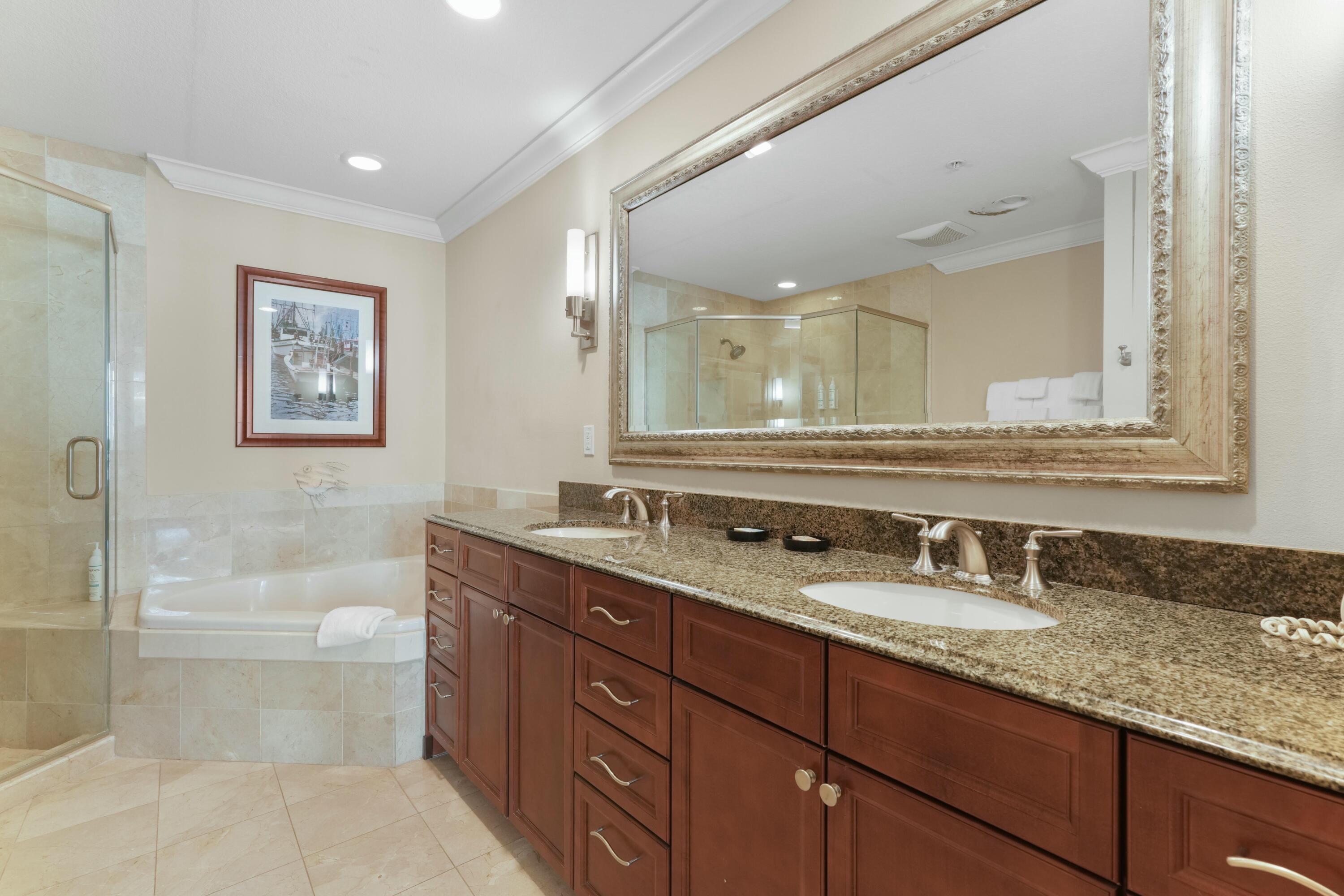 10 Harbor Boulevard, UNIT W1021