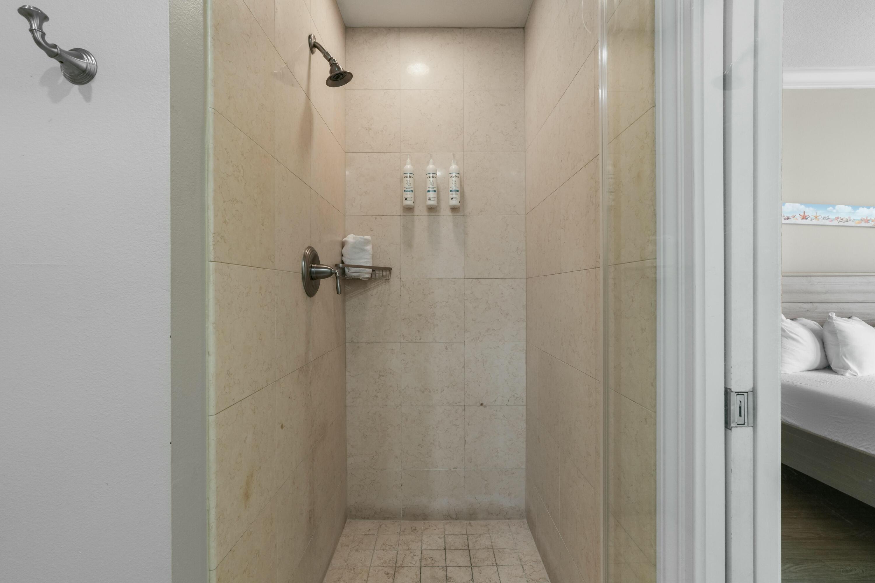 10 Harbor Boulevard, UNIT W1021
