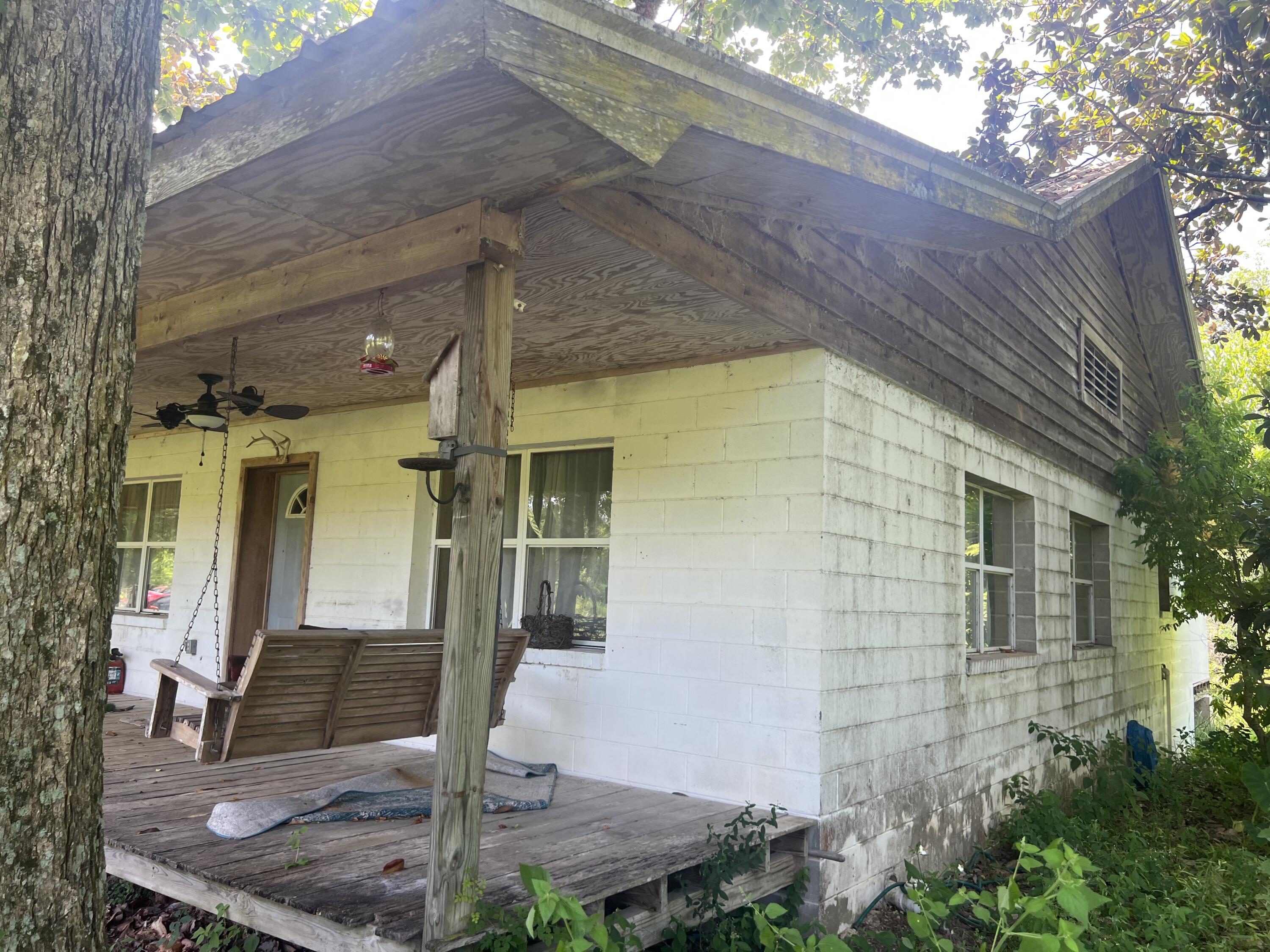 92 Hummingbird Lane