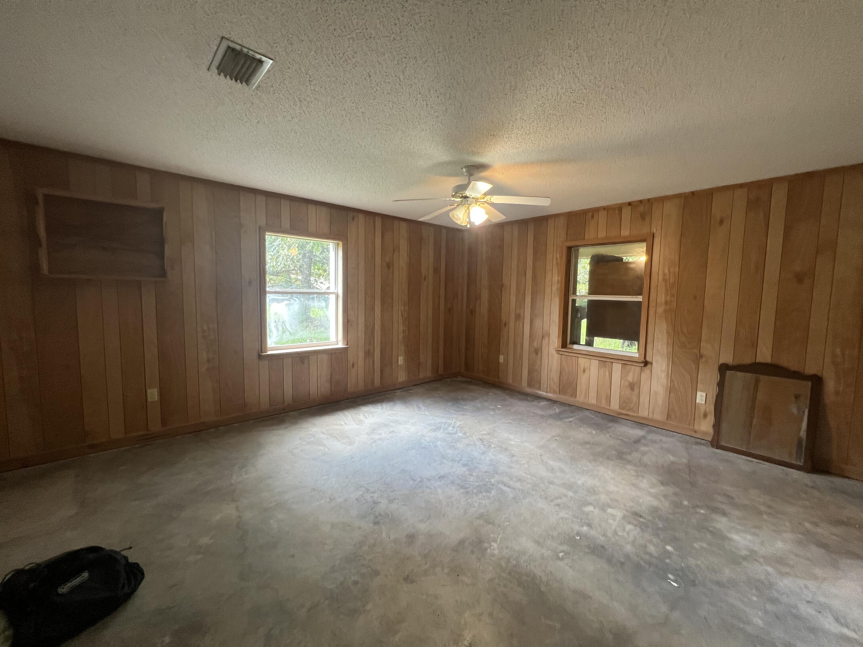92 Hummingbird Lane