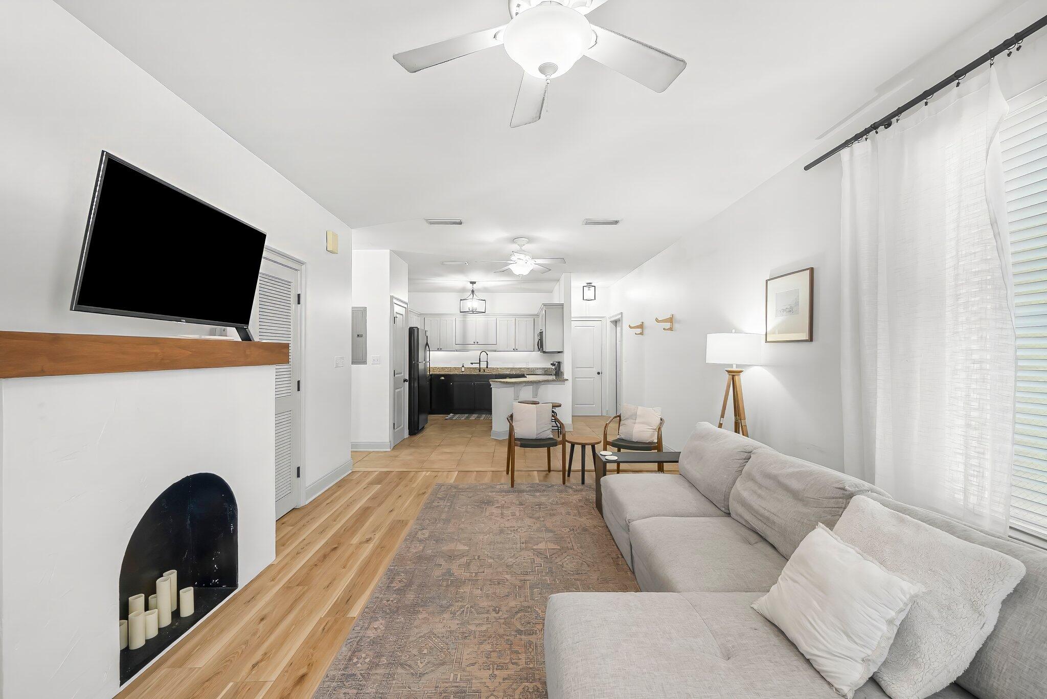 10 Silk Bay Drive, UNIT 124