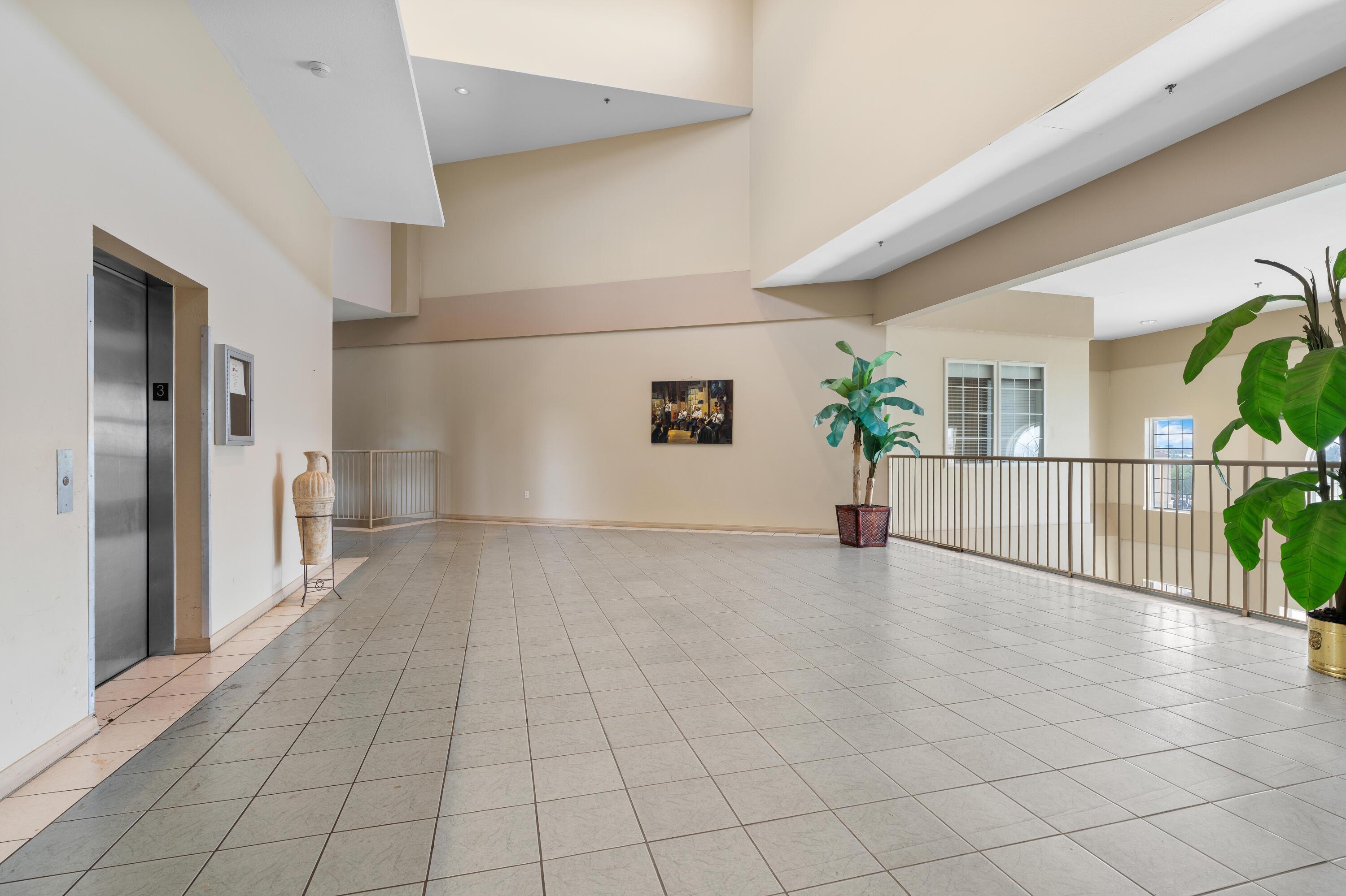 4507 Furling Lane, 302