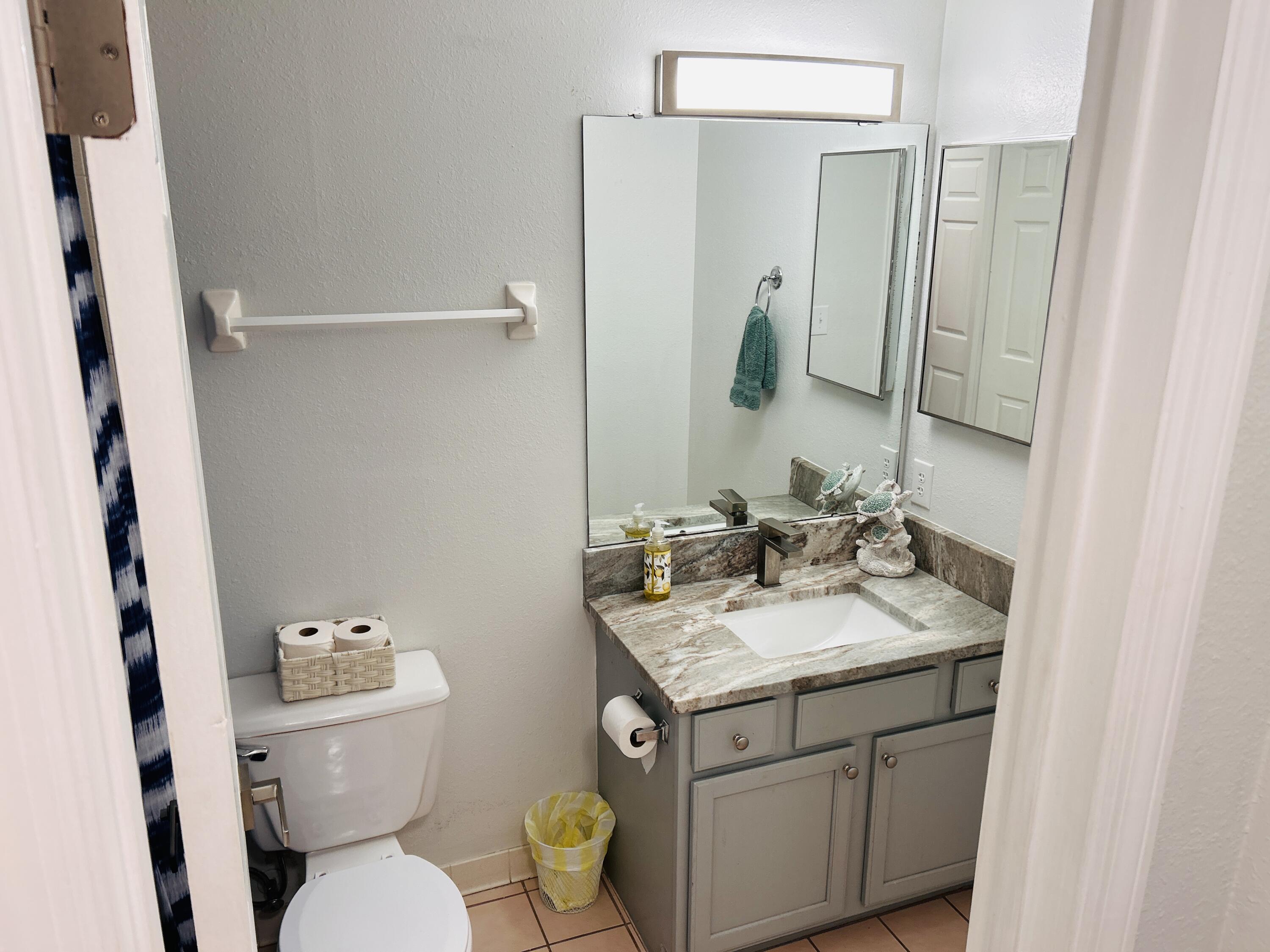 200 Sandestin Lane, APT 909