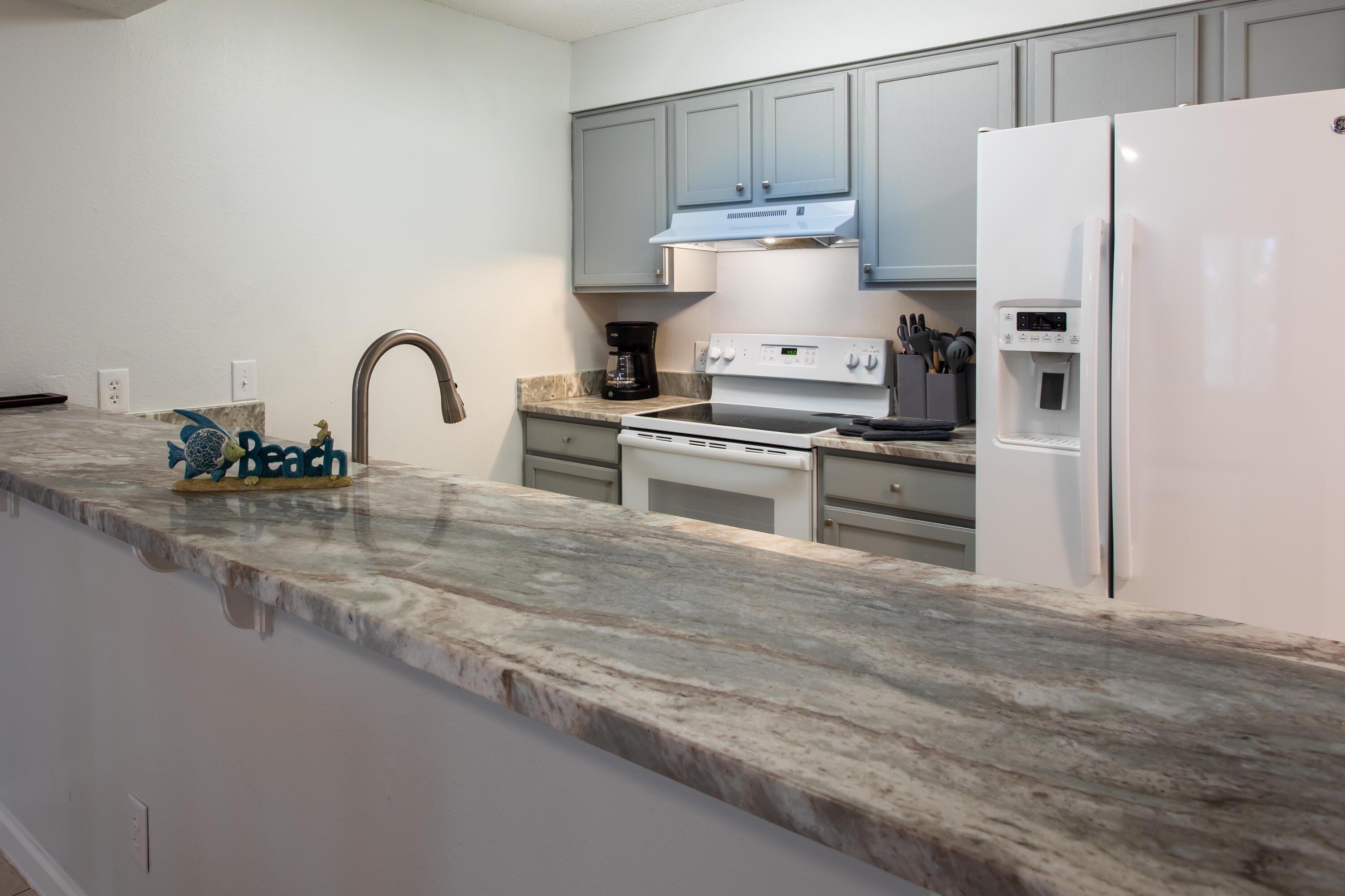 200 Sandestin Lane, APT 909