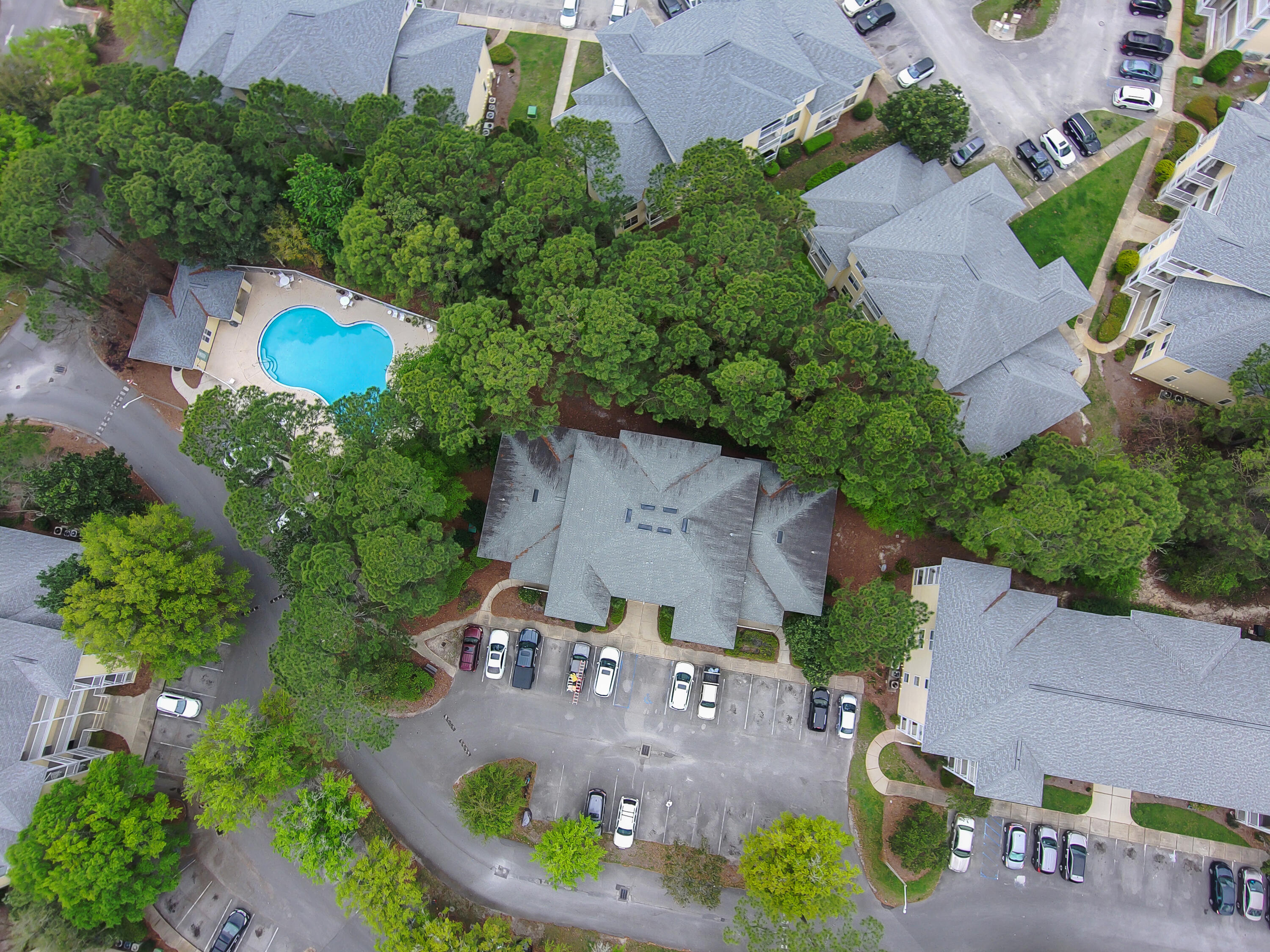 200 Sandestin Lane, APT 909