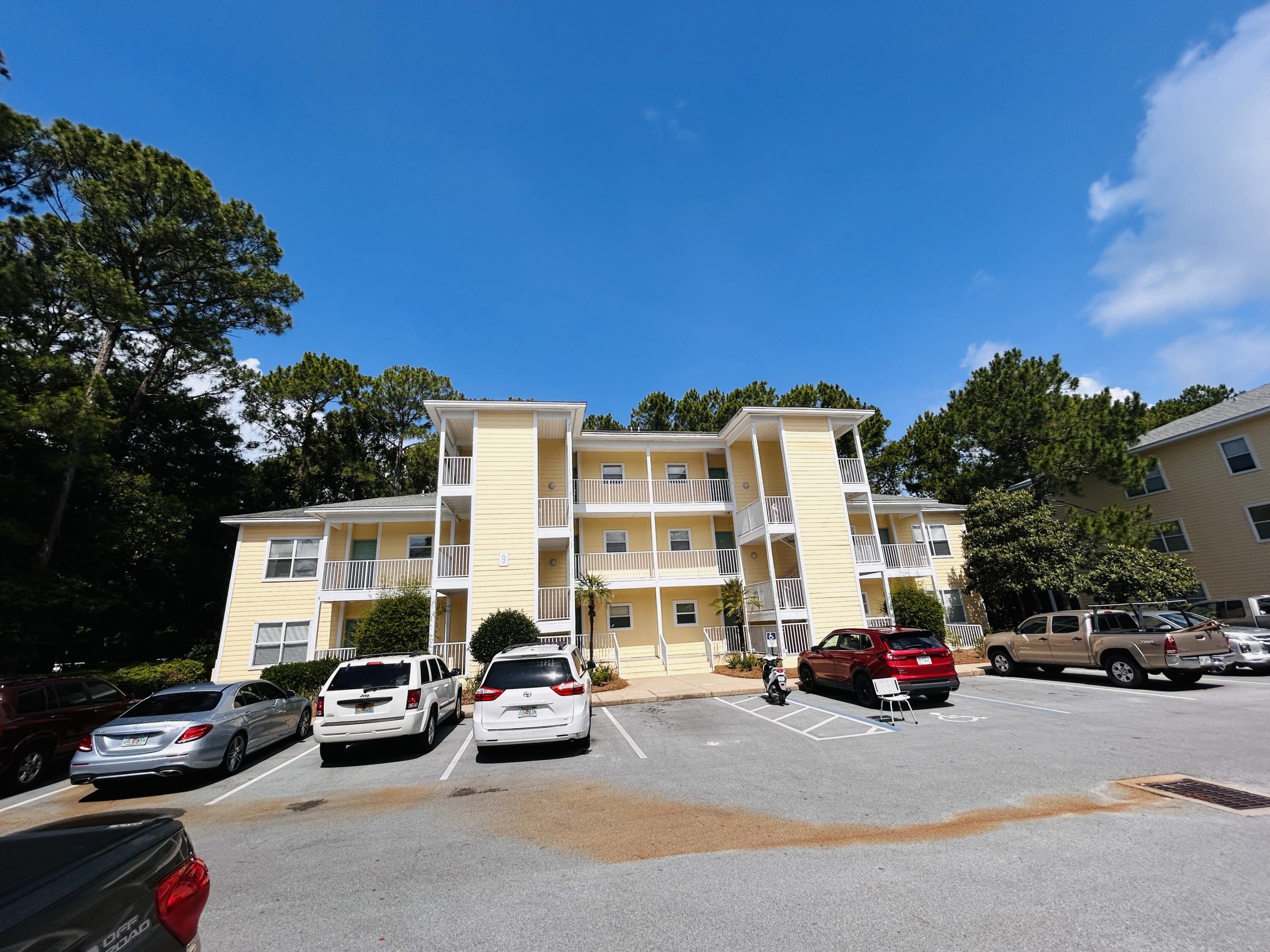 200 Sandestin Lane, APT 909