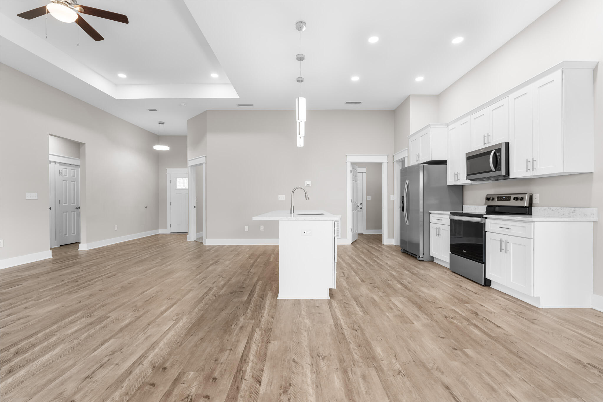 5 Romana Lane