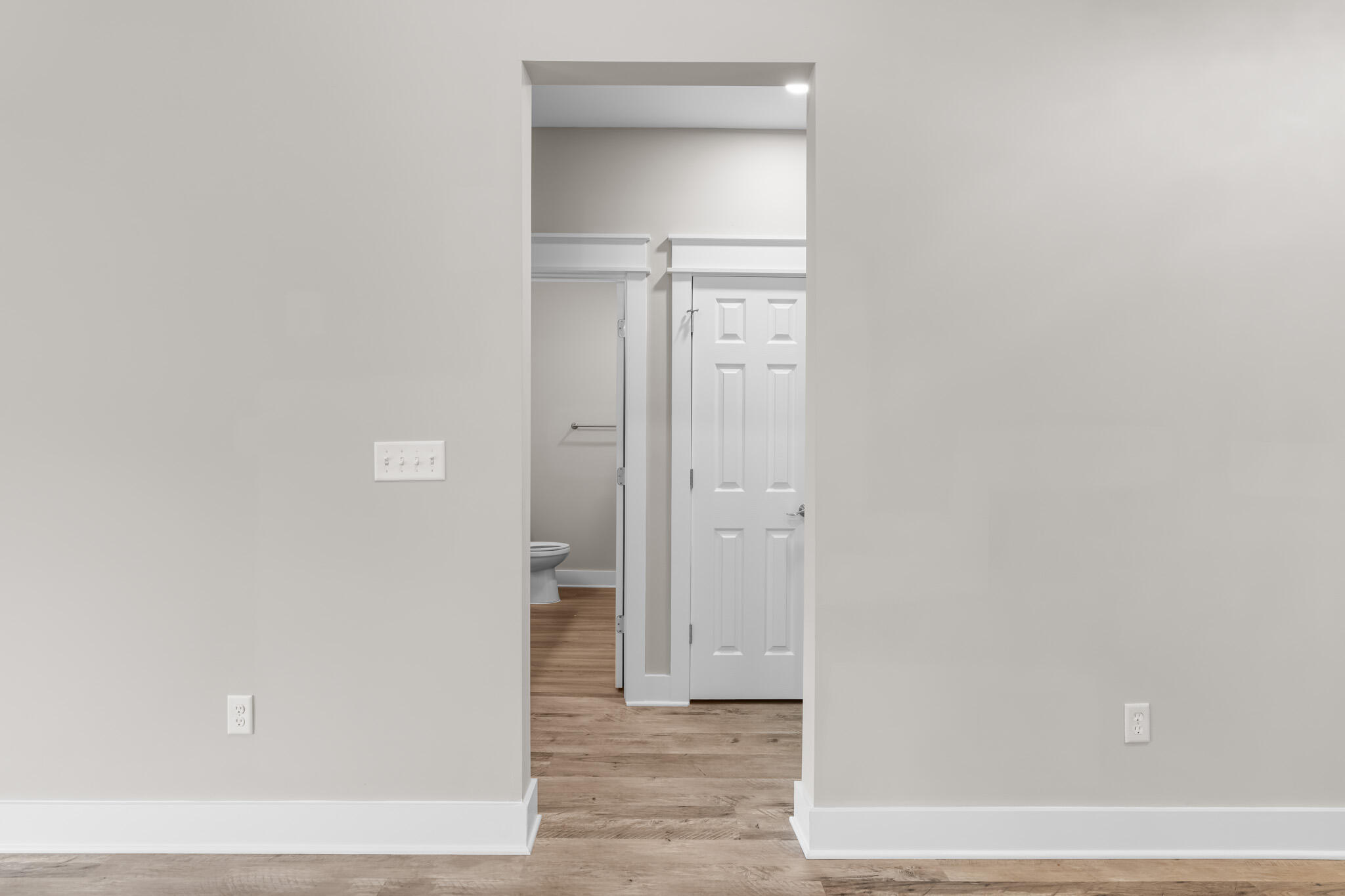 5 Romana Lane