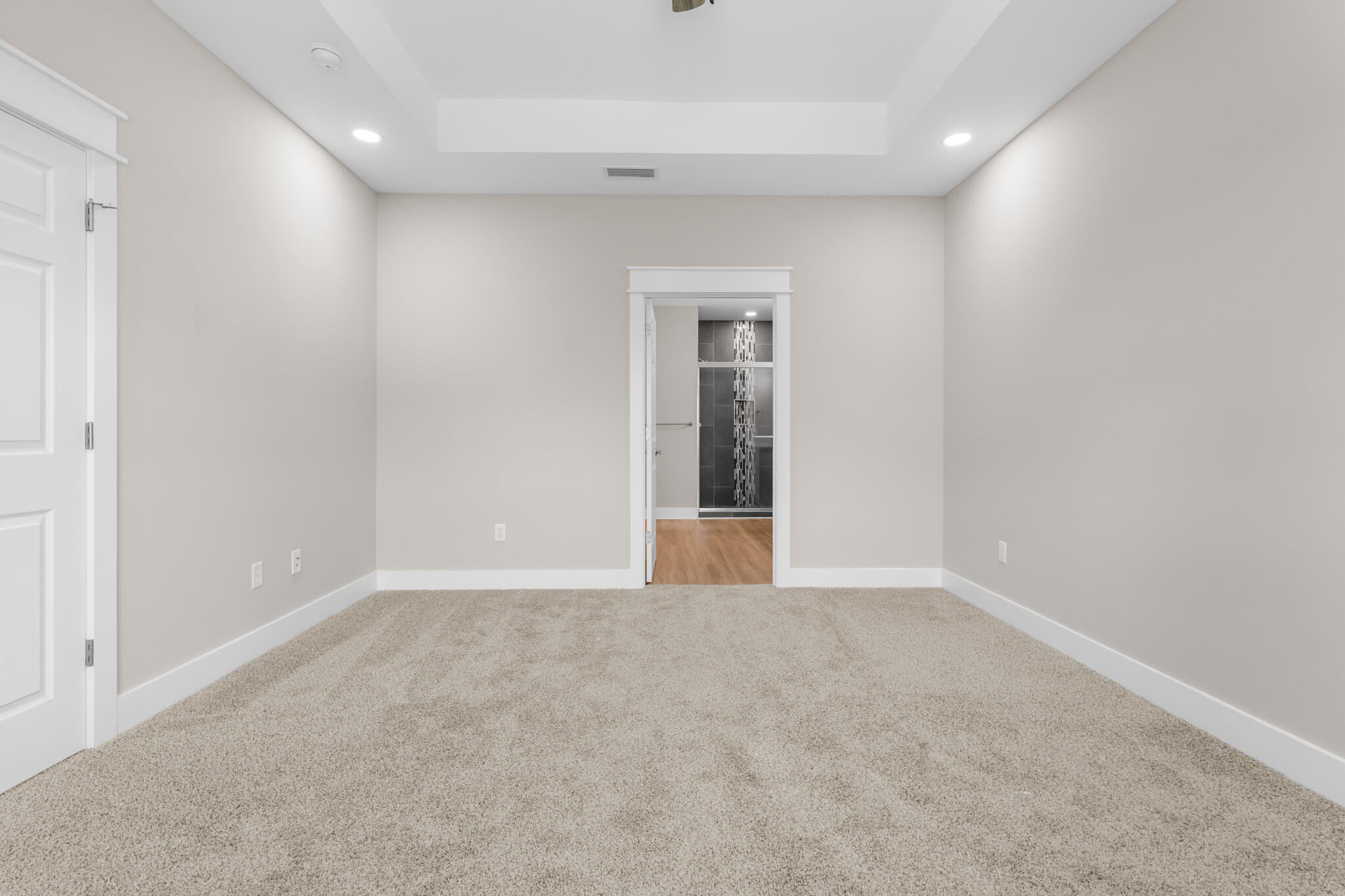 5 Romana Lane