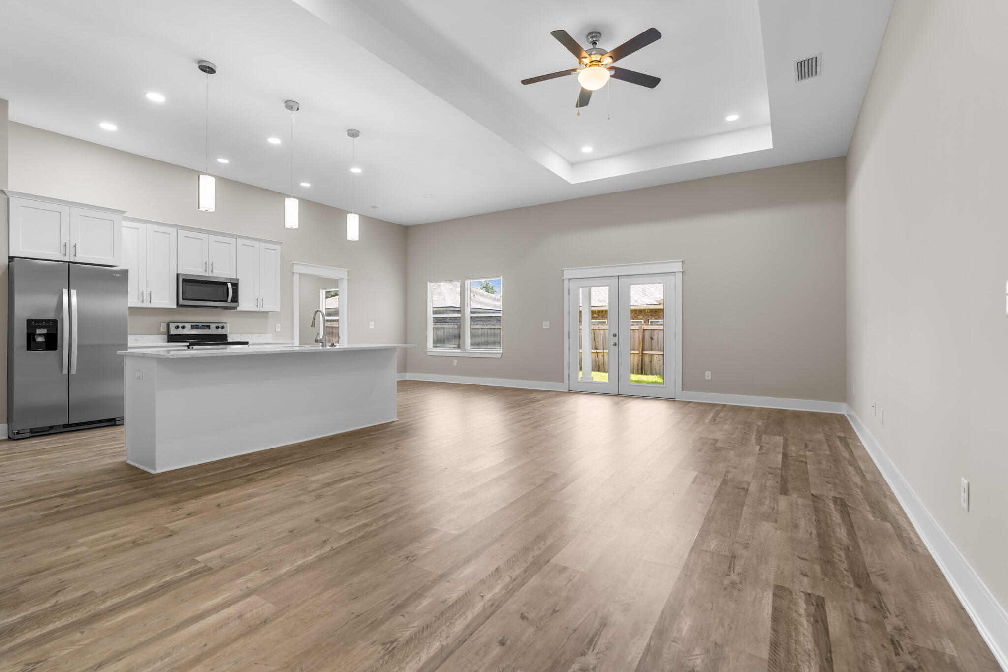 5 Romana Lane