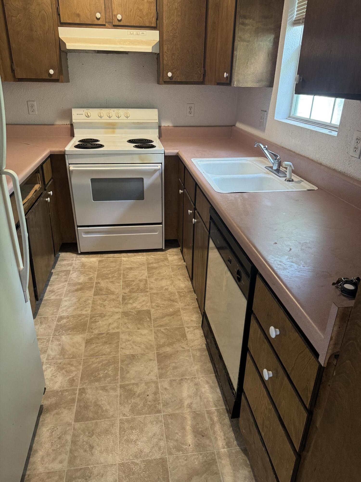 397 E Burdick Avenue, DeFuniak Springs