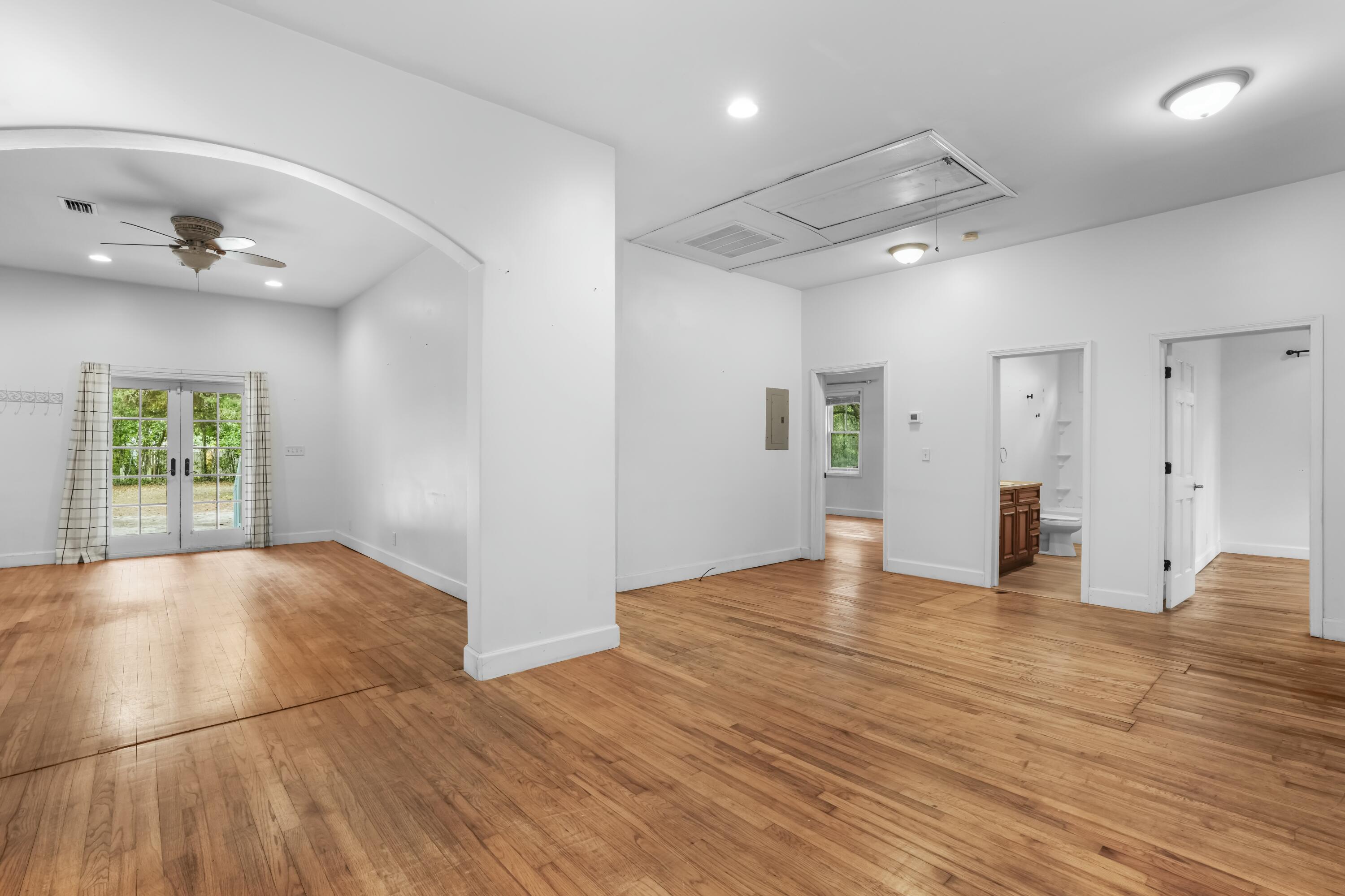 126 Mchenry Road, DeFuniak Springs