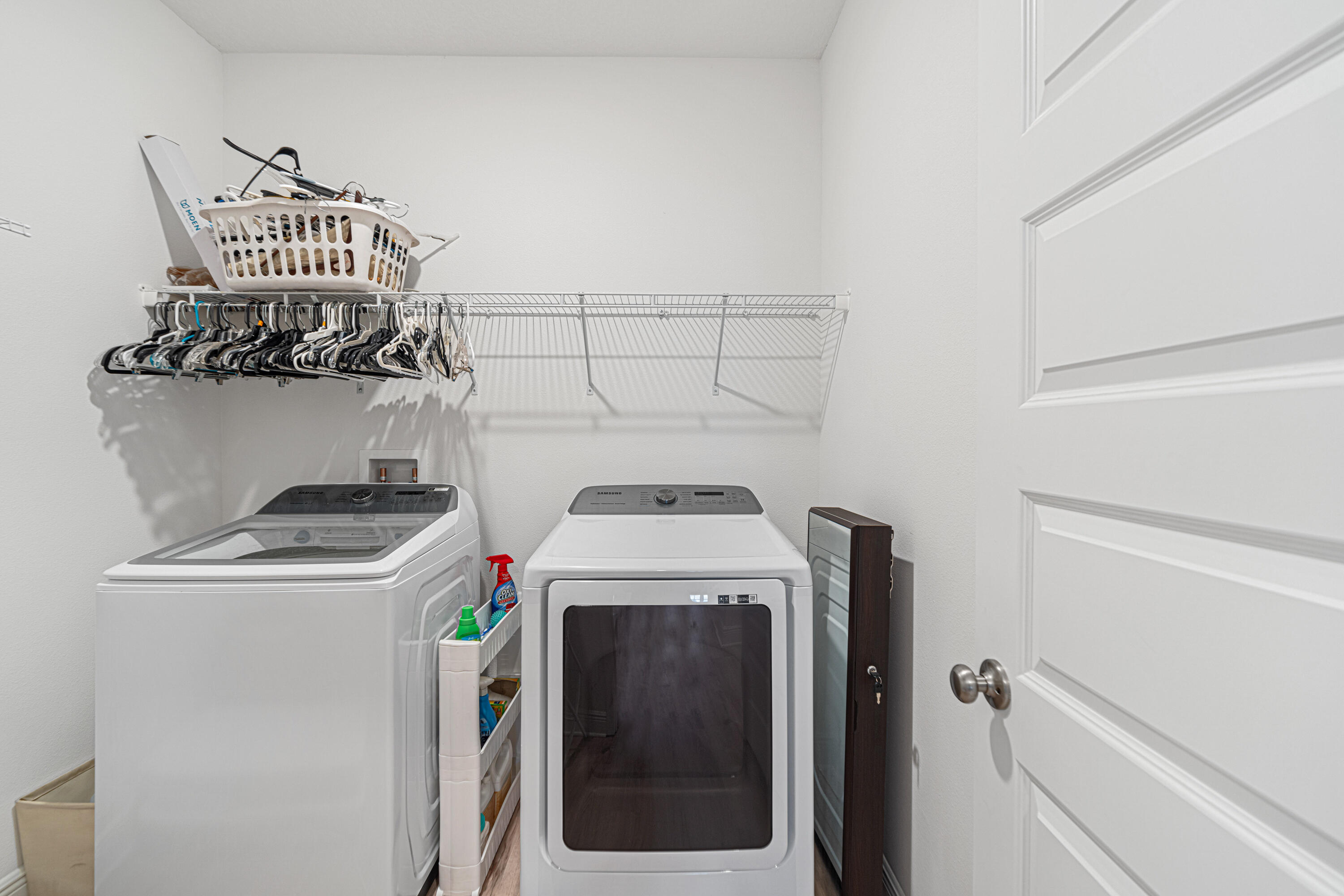 599 Las Roblas Grande Drive