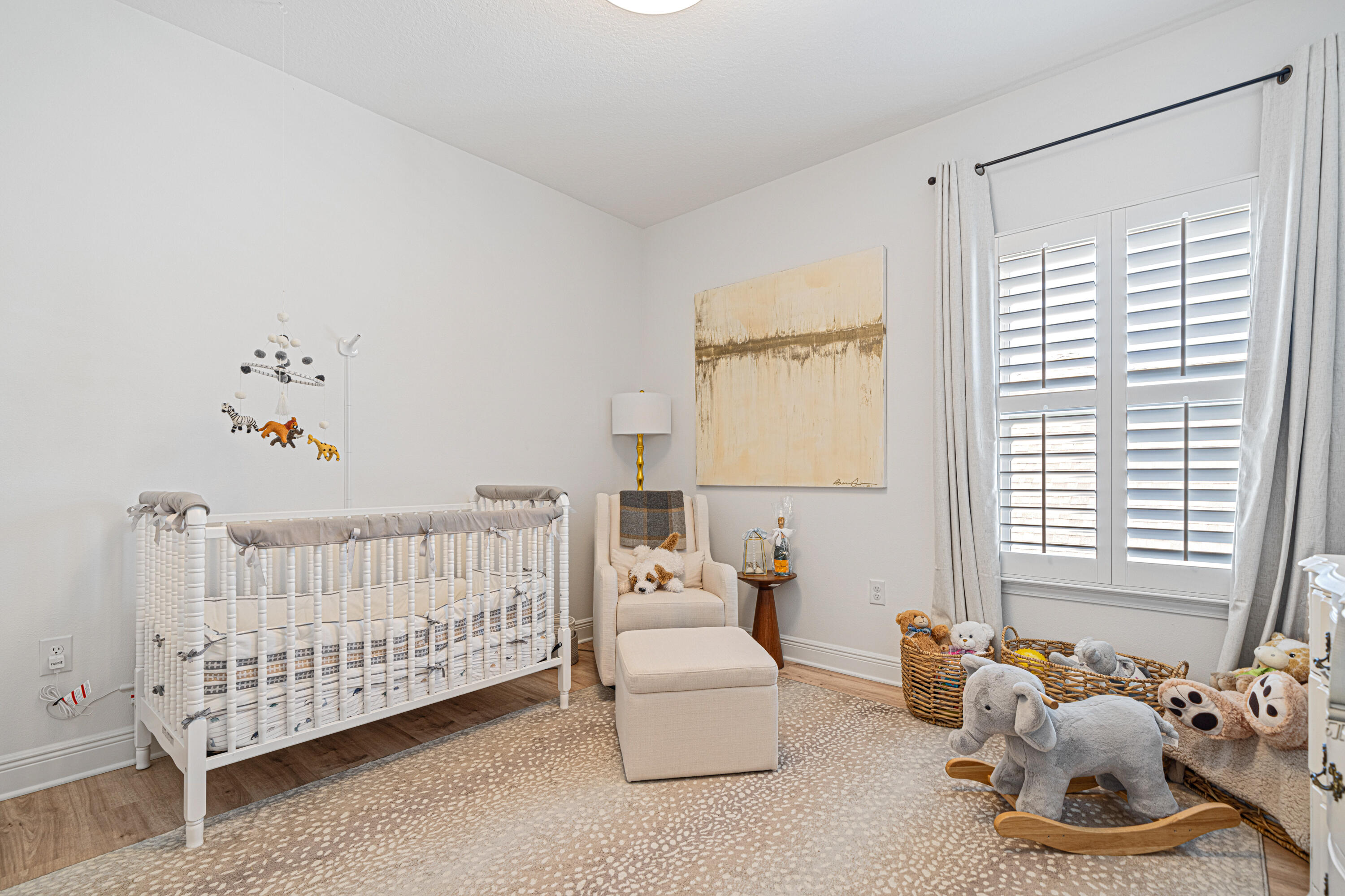 599 Las Roblas Grande Drive