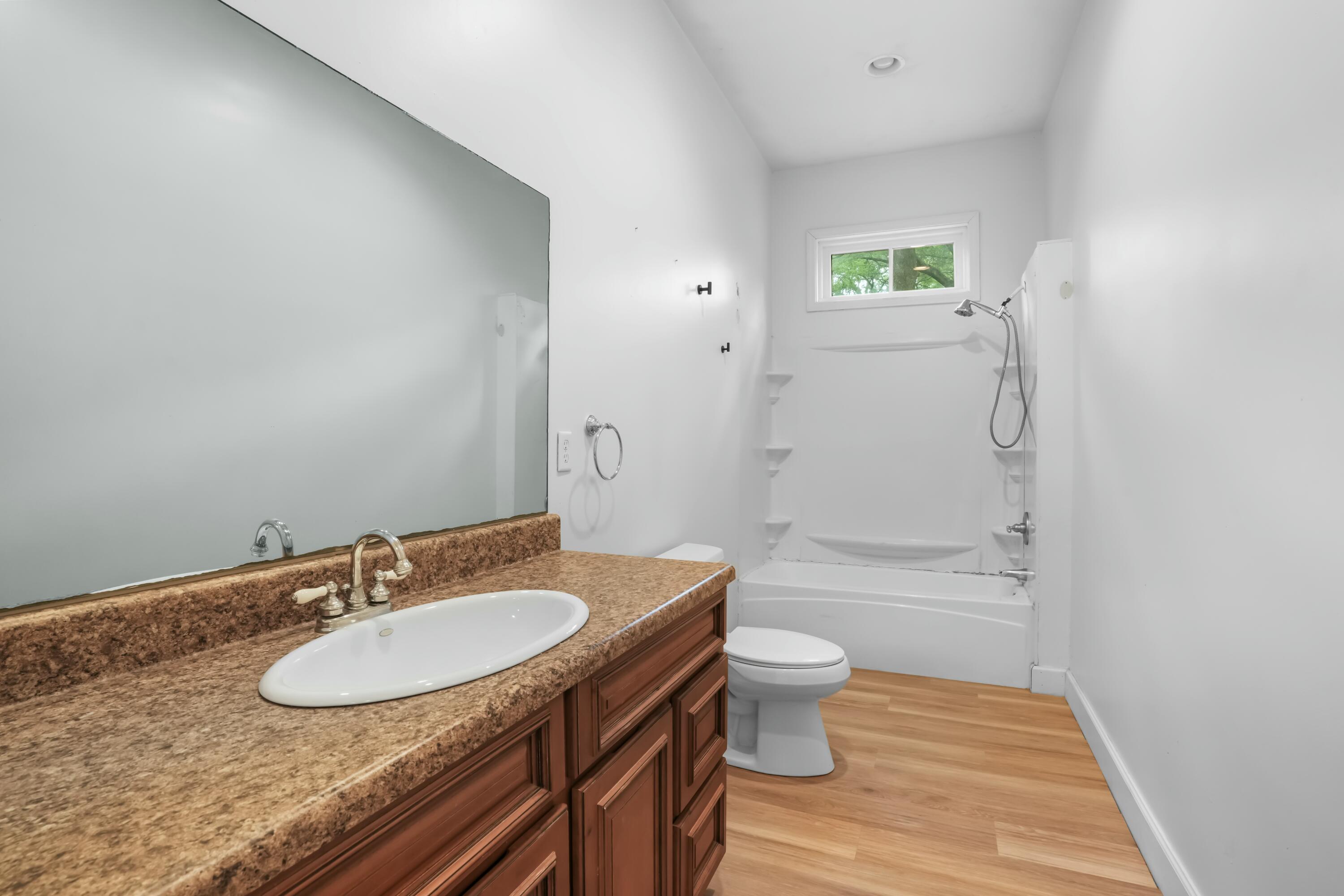 126 Mchenry Road, DeFuniak Springs
