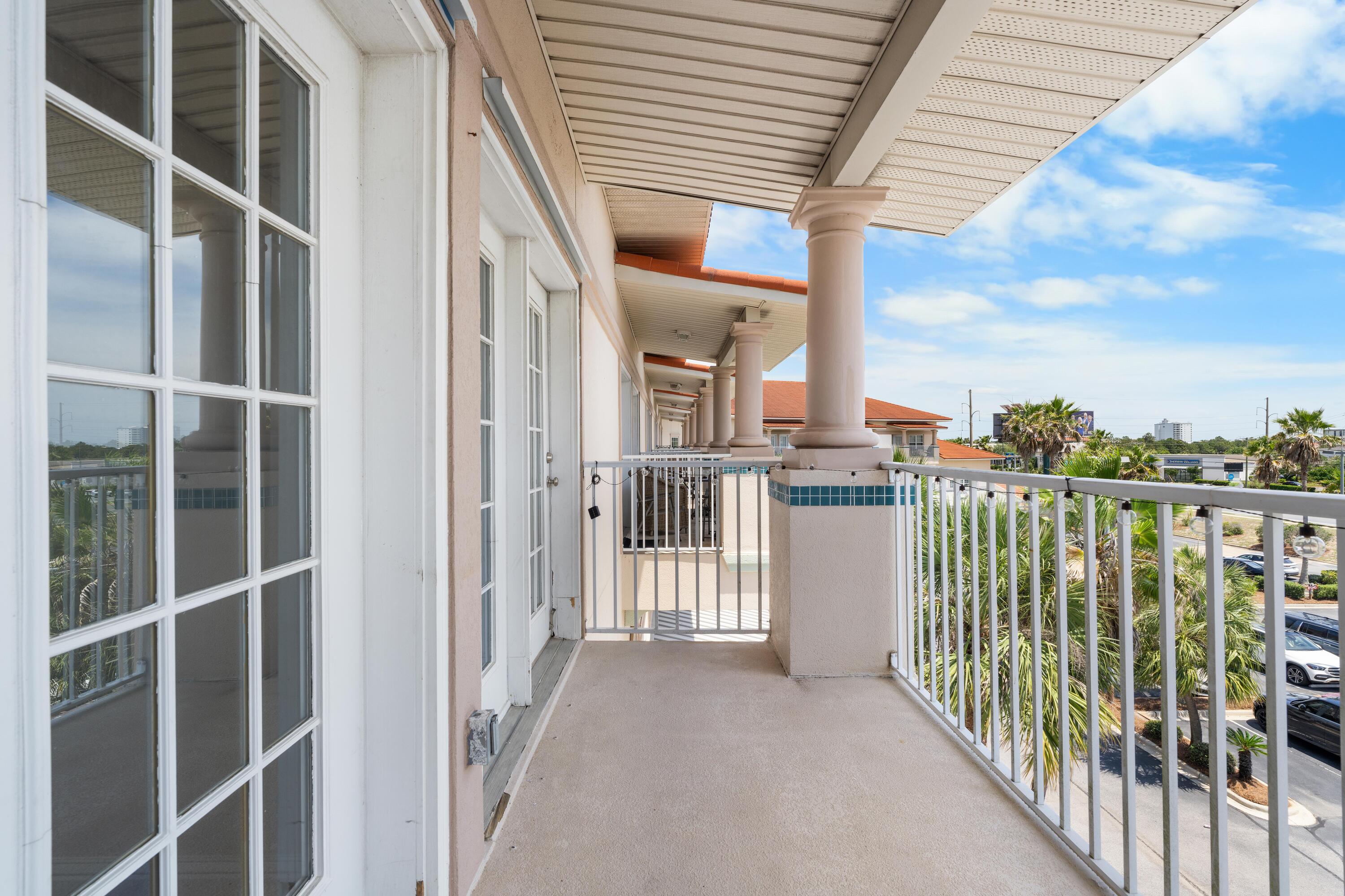 4507 Furling Lane, 302