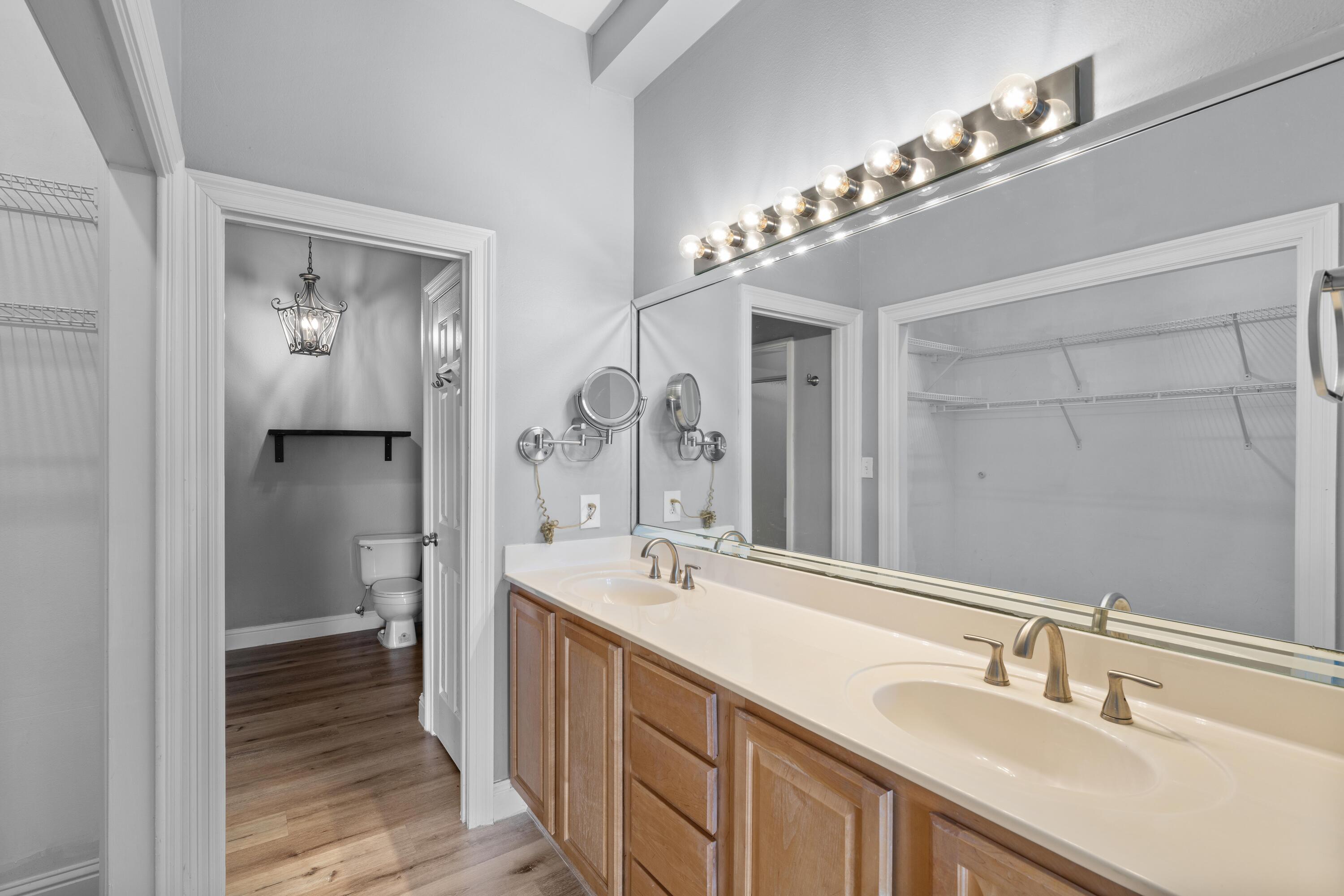 4507 Furling Lane, 302