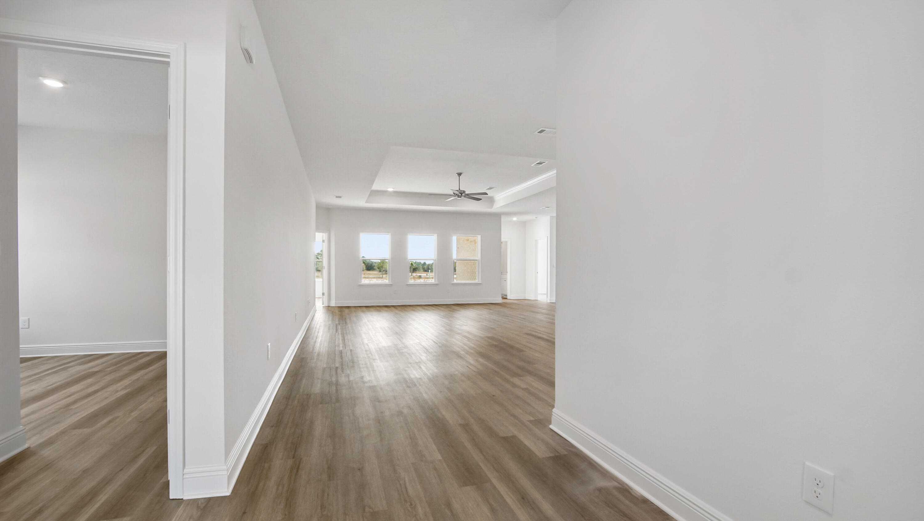 48 W Farm Owl Drive