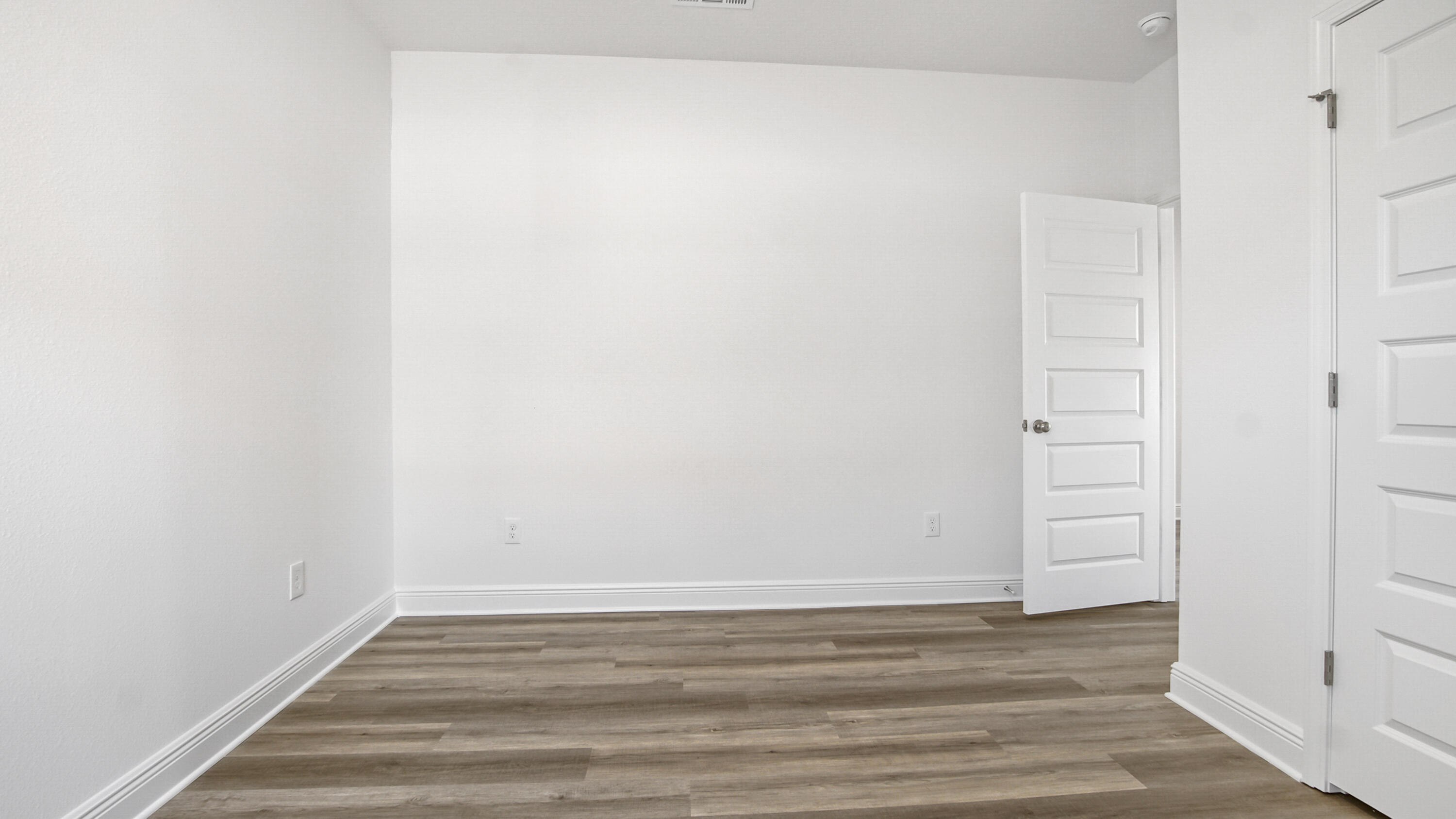 48 W Farm Owl Drive