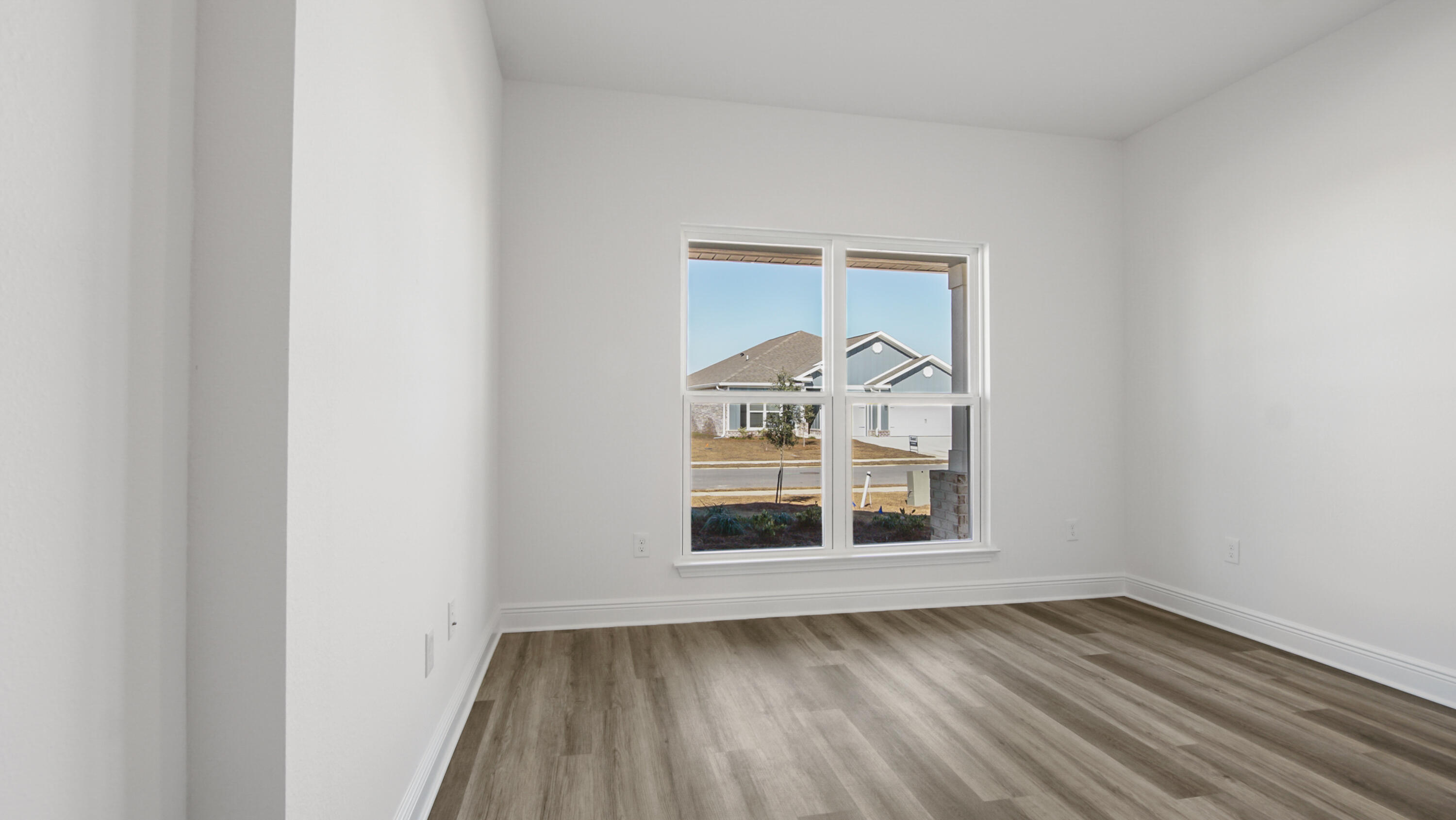 48 W Farm Owl Drive