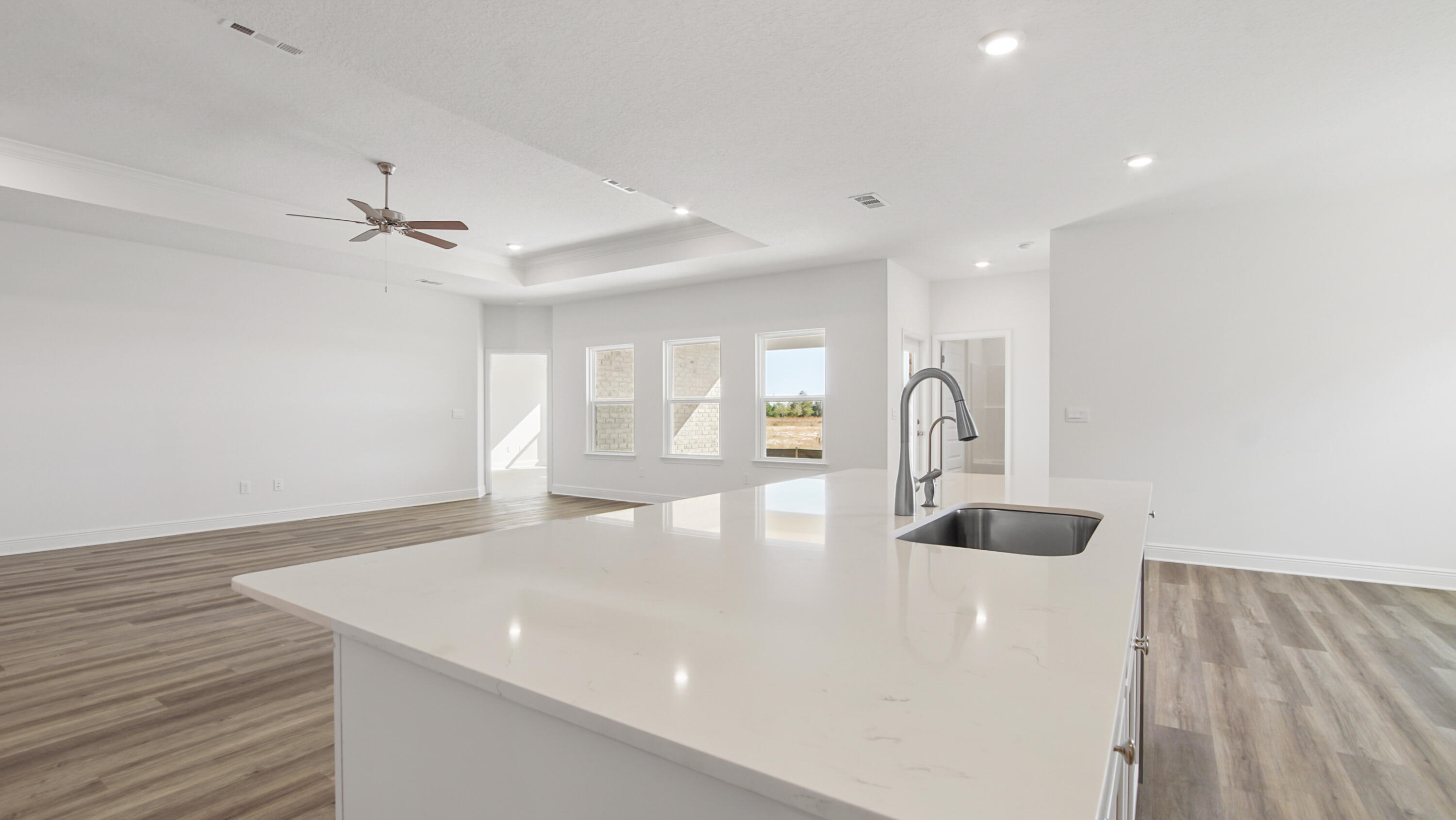 48 W Farm Owl Drive