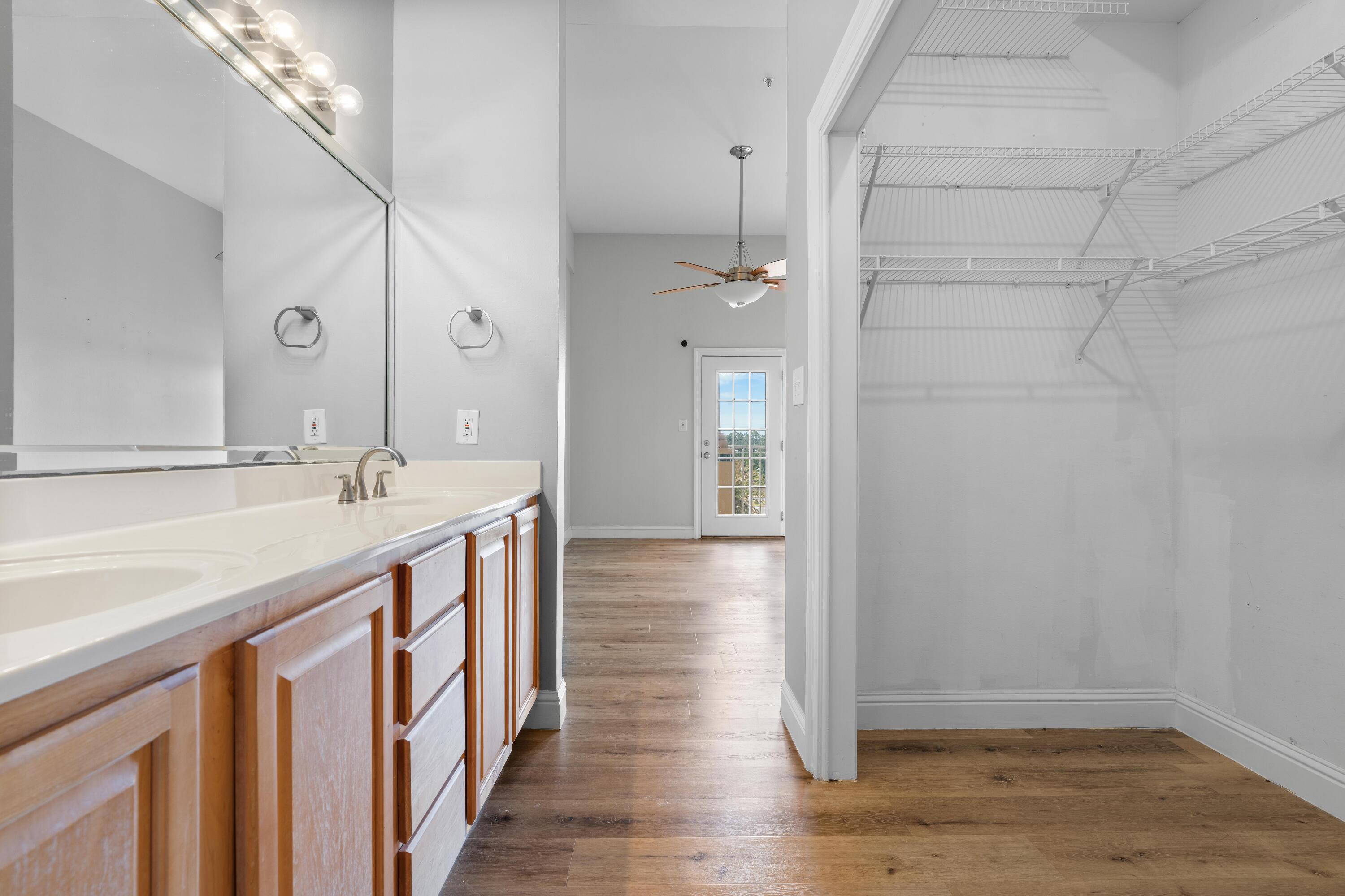 4507 Furling Lane 302