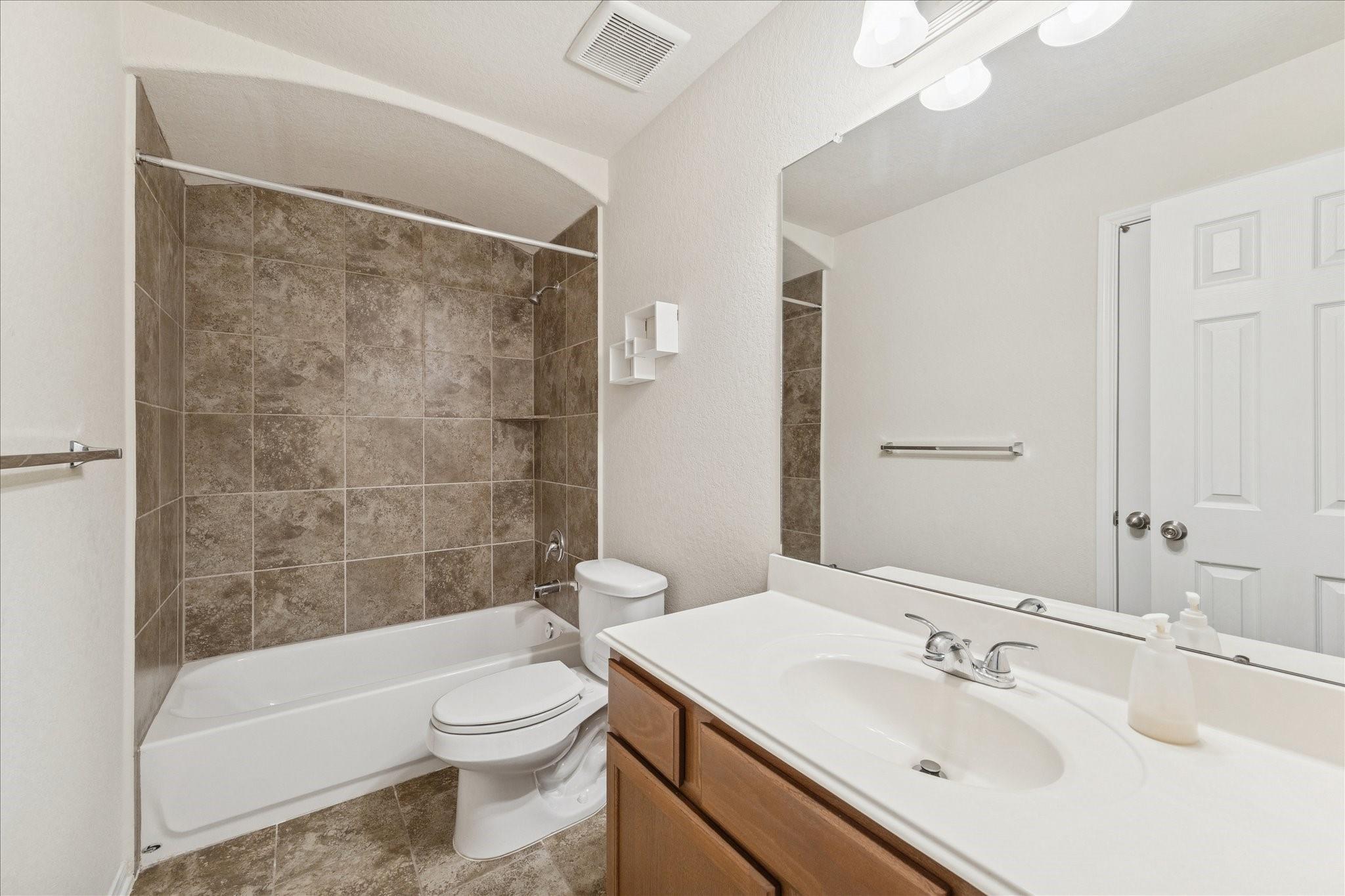 8211 Pastel Dawn Trace