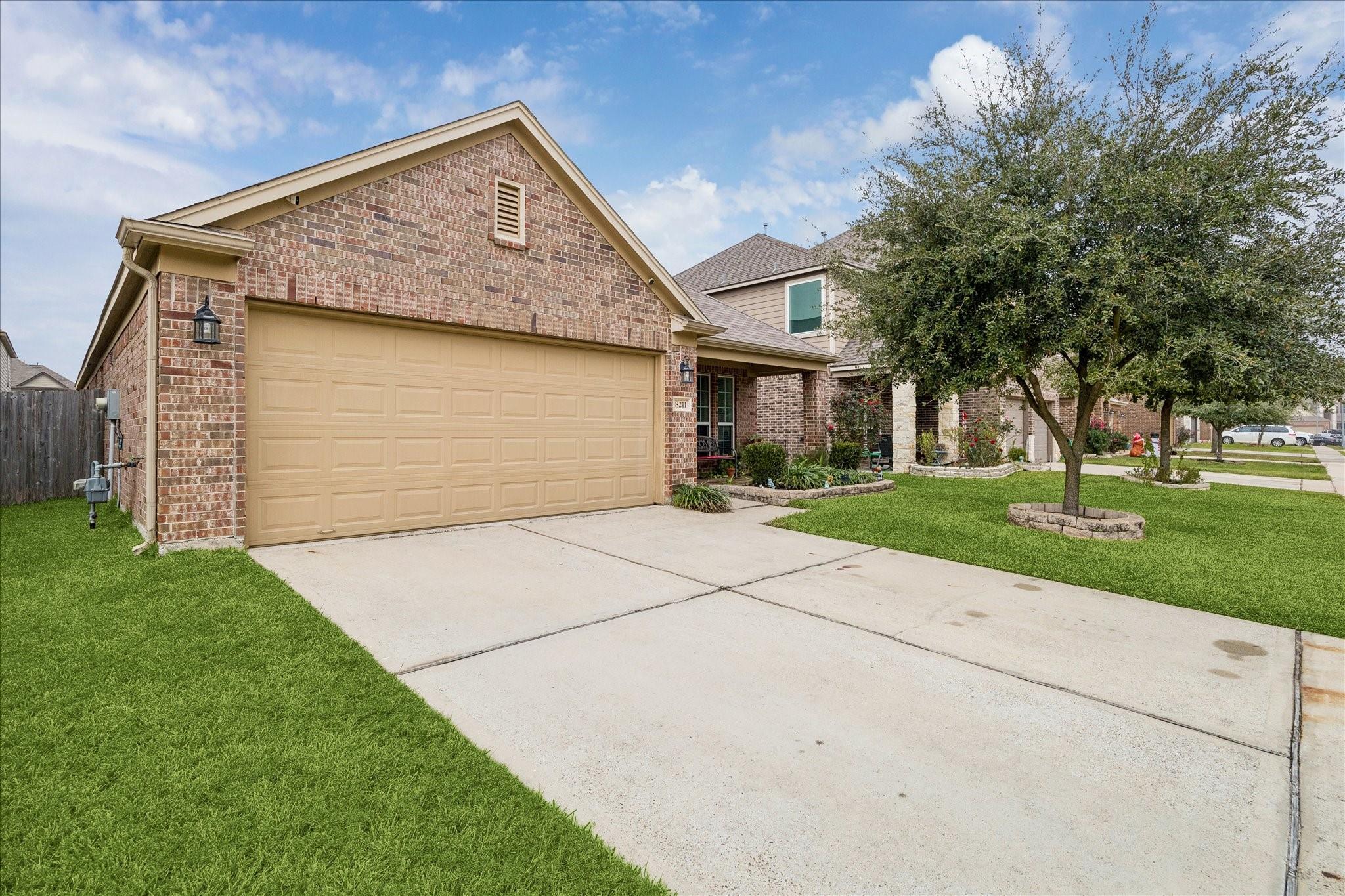 8211 Pastel Dawn Trace