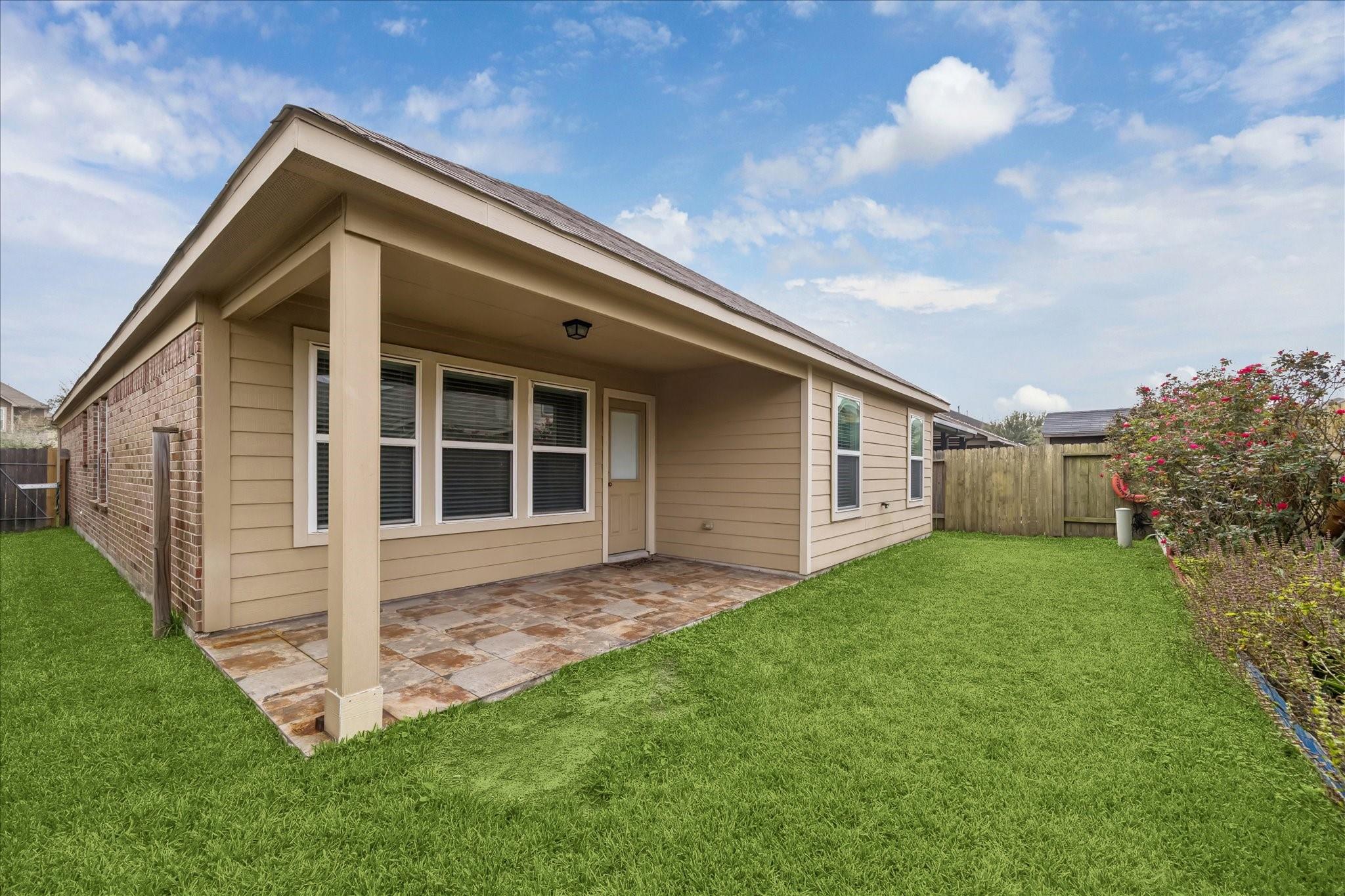 8211 Pastel Dawn Trace