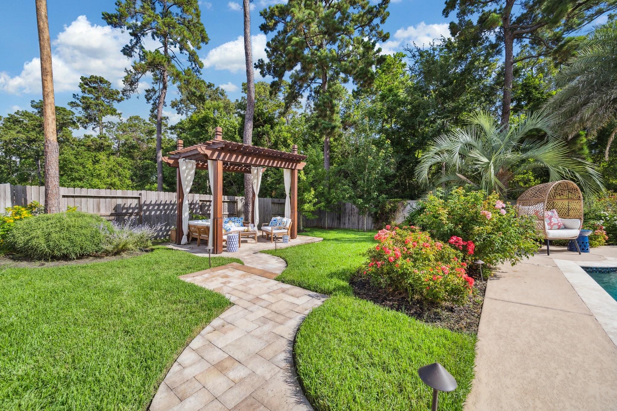 13827 Lake Conner Lane