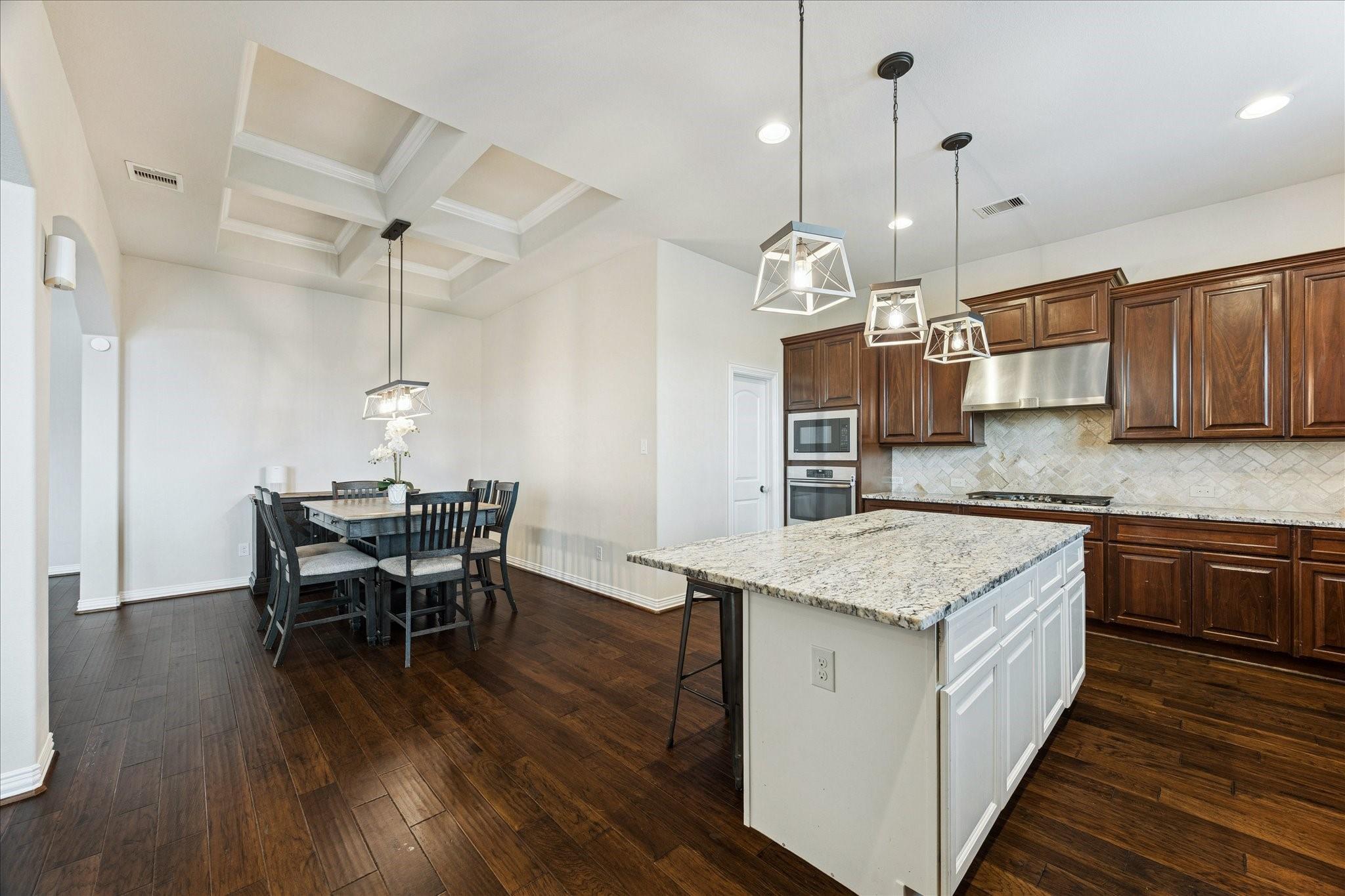 7923 Stratford Hall Drive