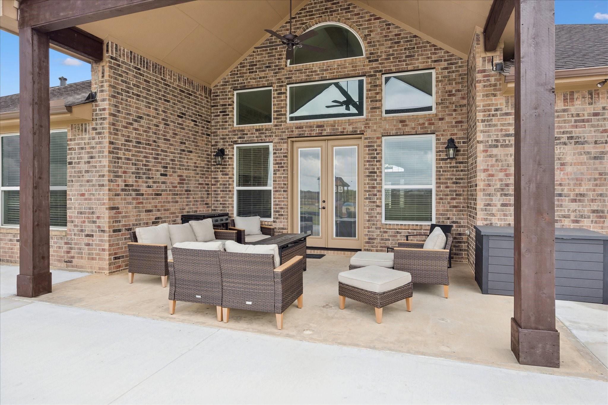 7923 Stratford Hall Drive