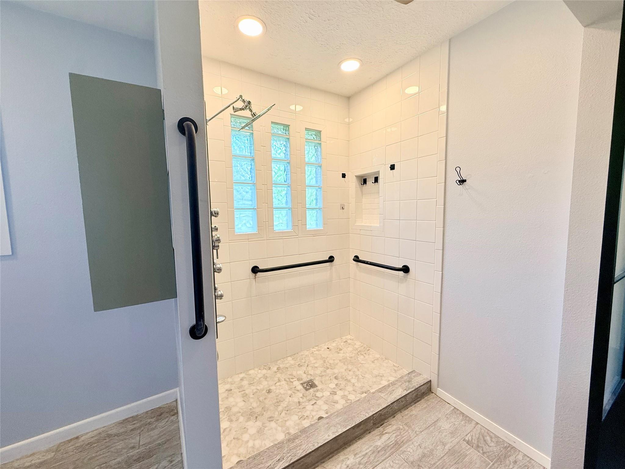 2410 Point Comfort Court