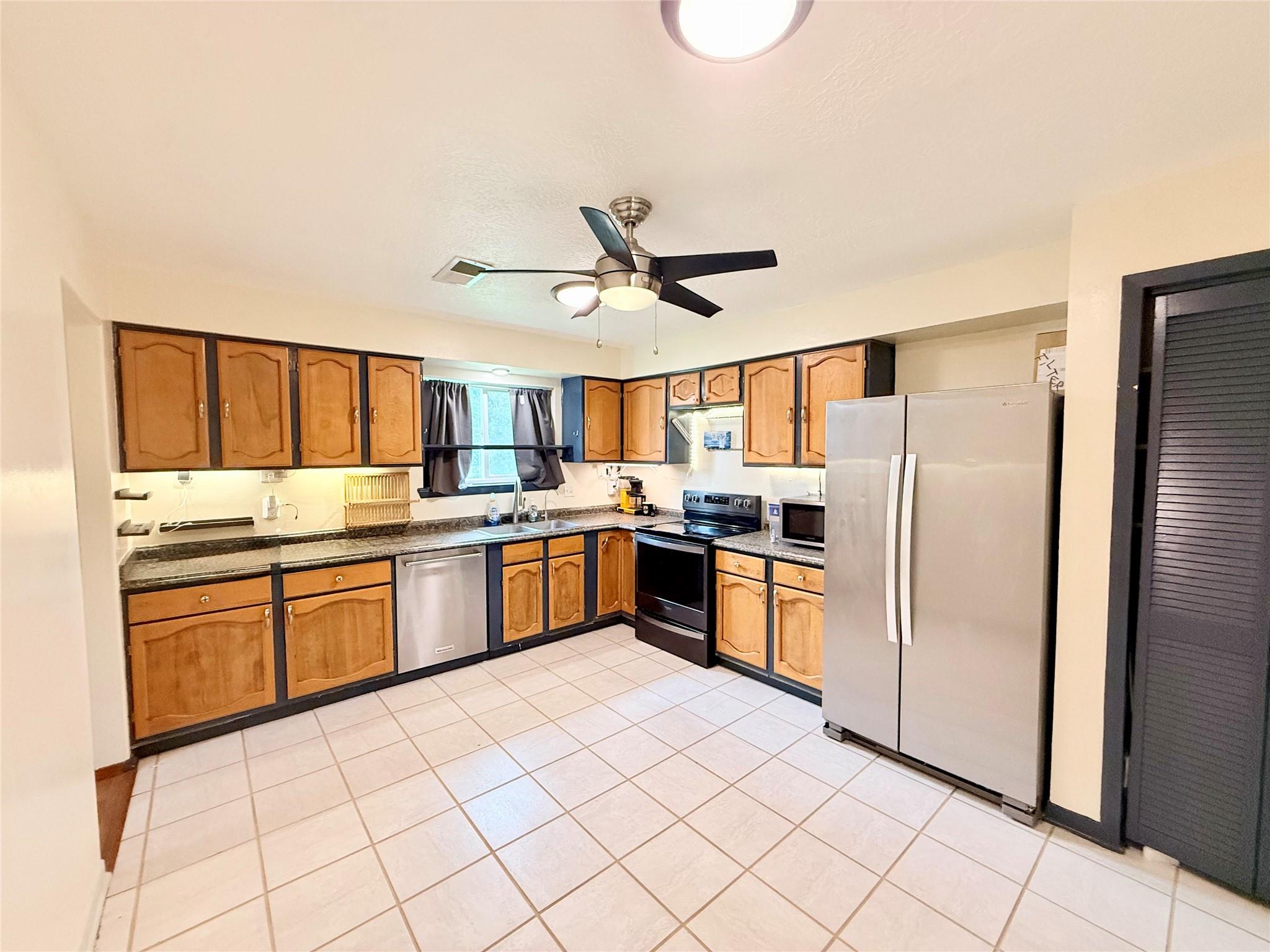 2410 Point Comfort Court