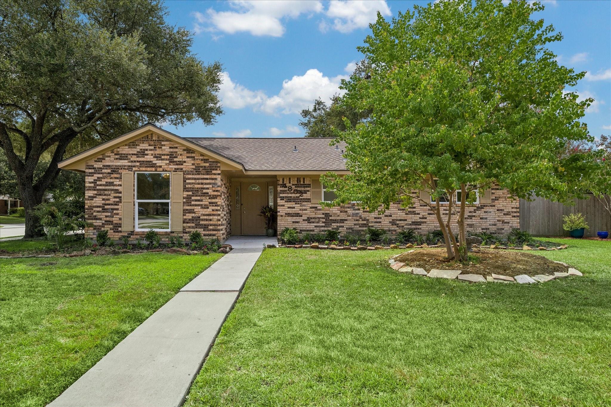 4802 Elm Street