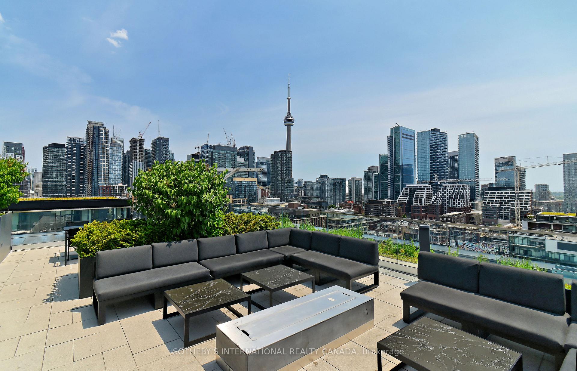 505 Richmond Street W 403