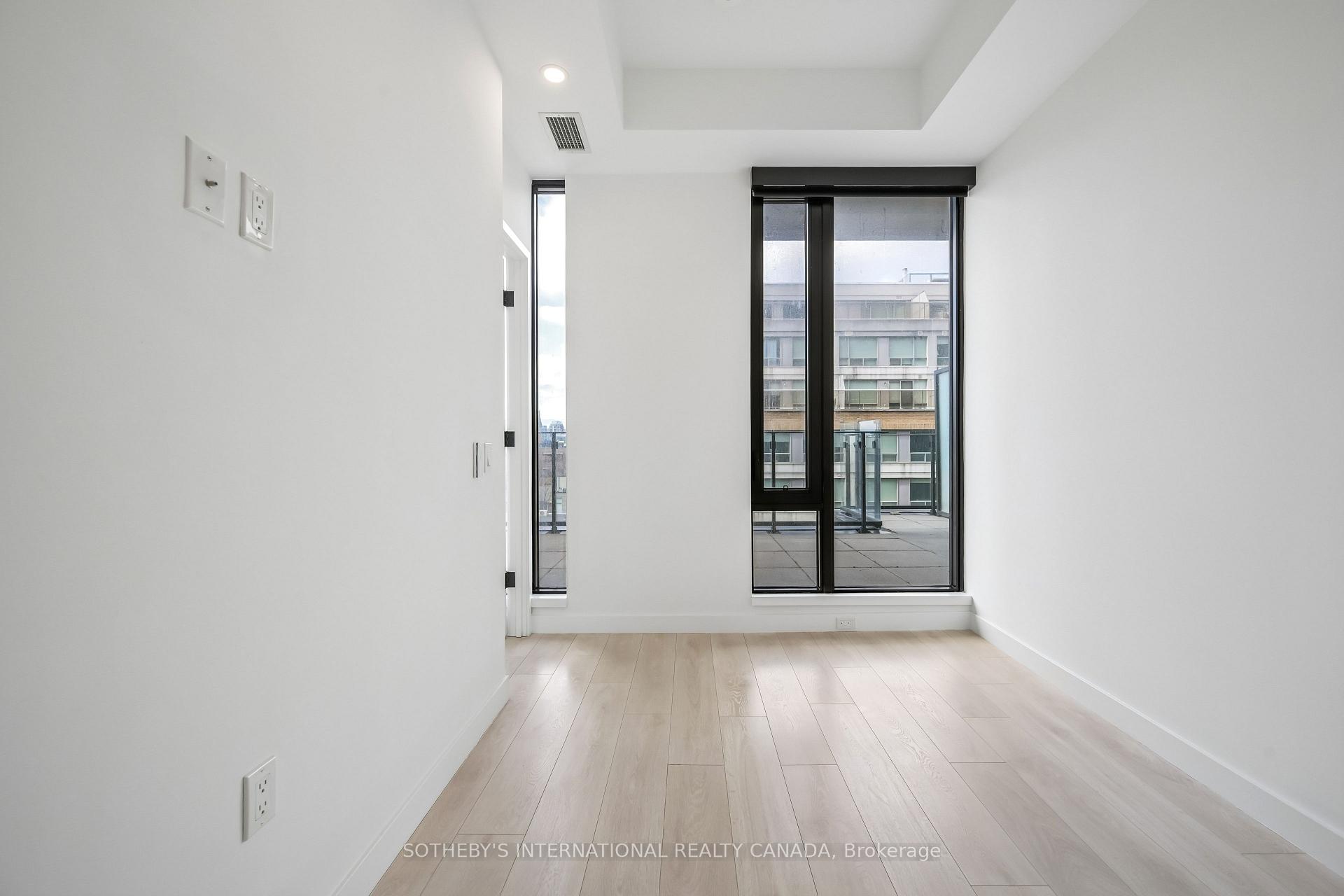 505 Richmond Street W 403