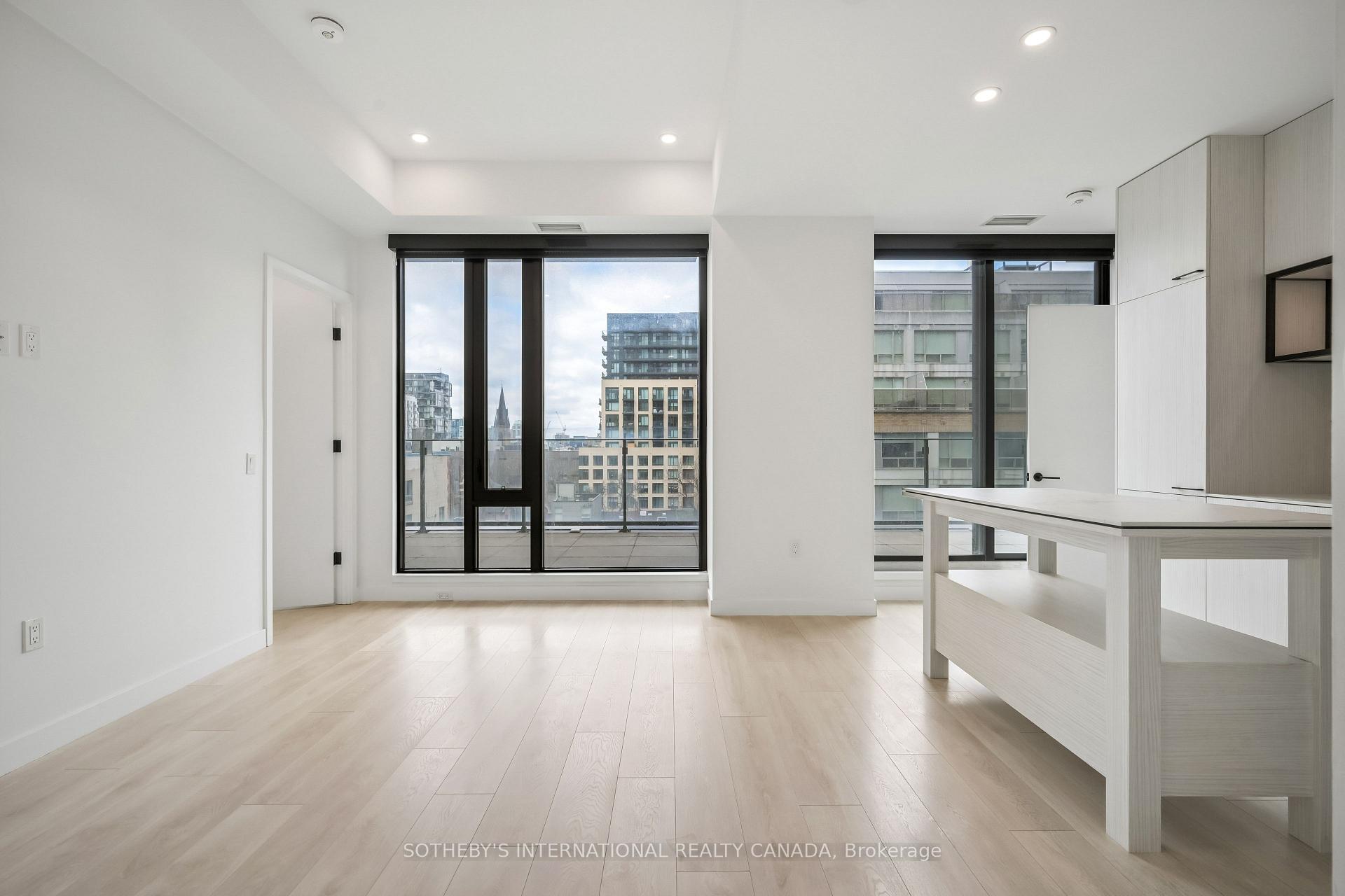 505 Richmond Street W 403