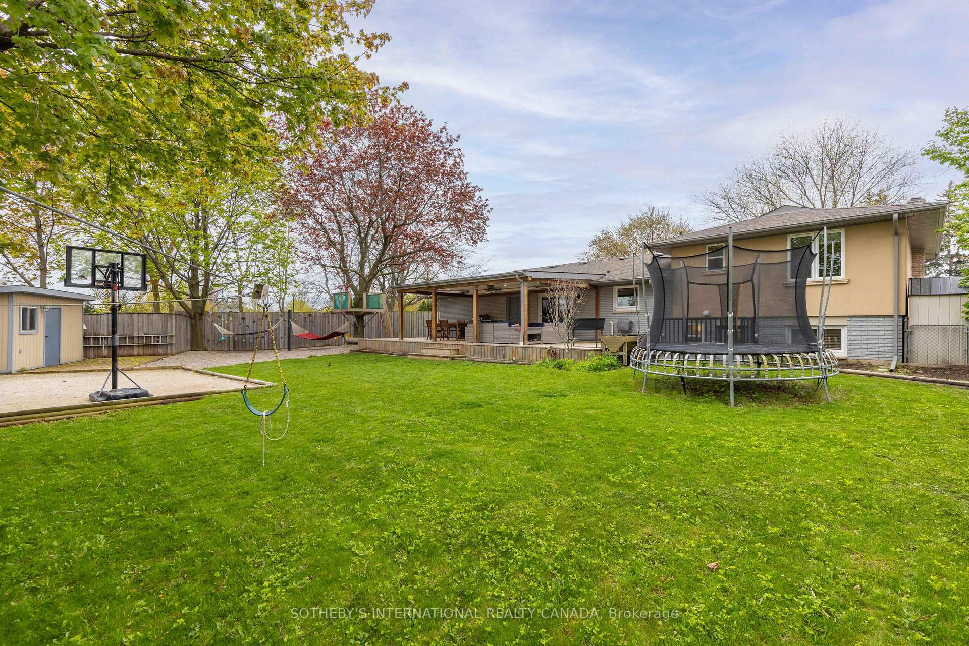 2290 Bridge Road