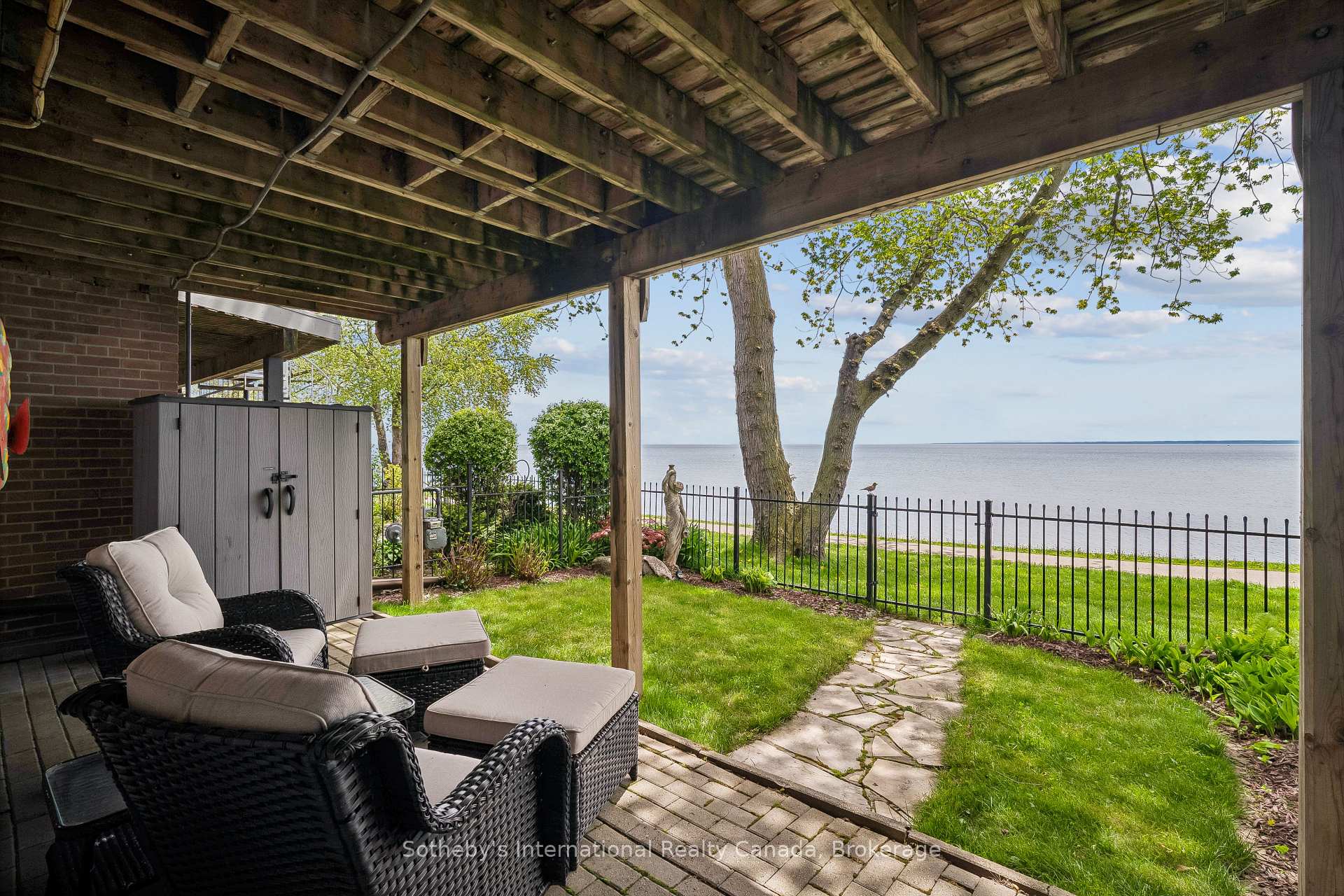 2066 Water's Edge Drive