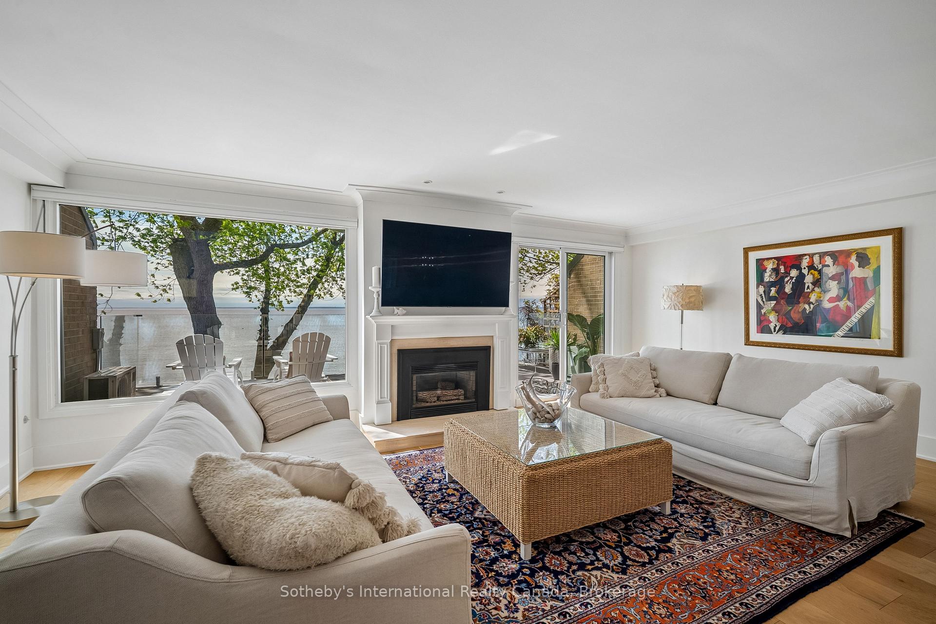 2066 Water's Edge Drive