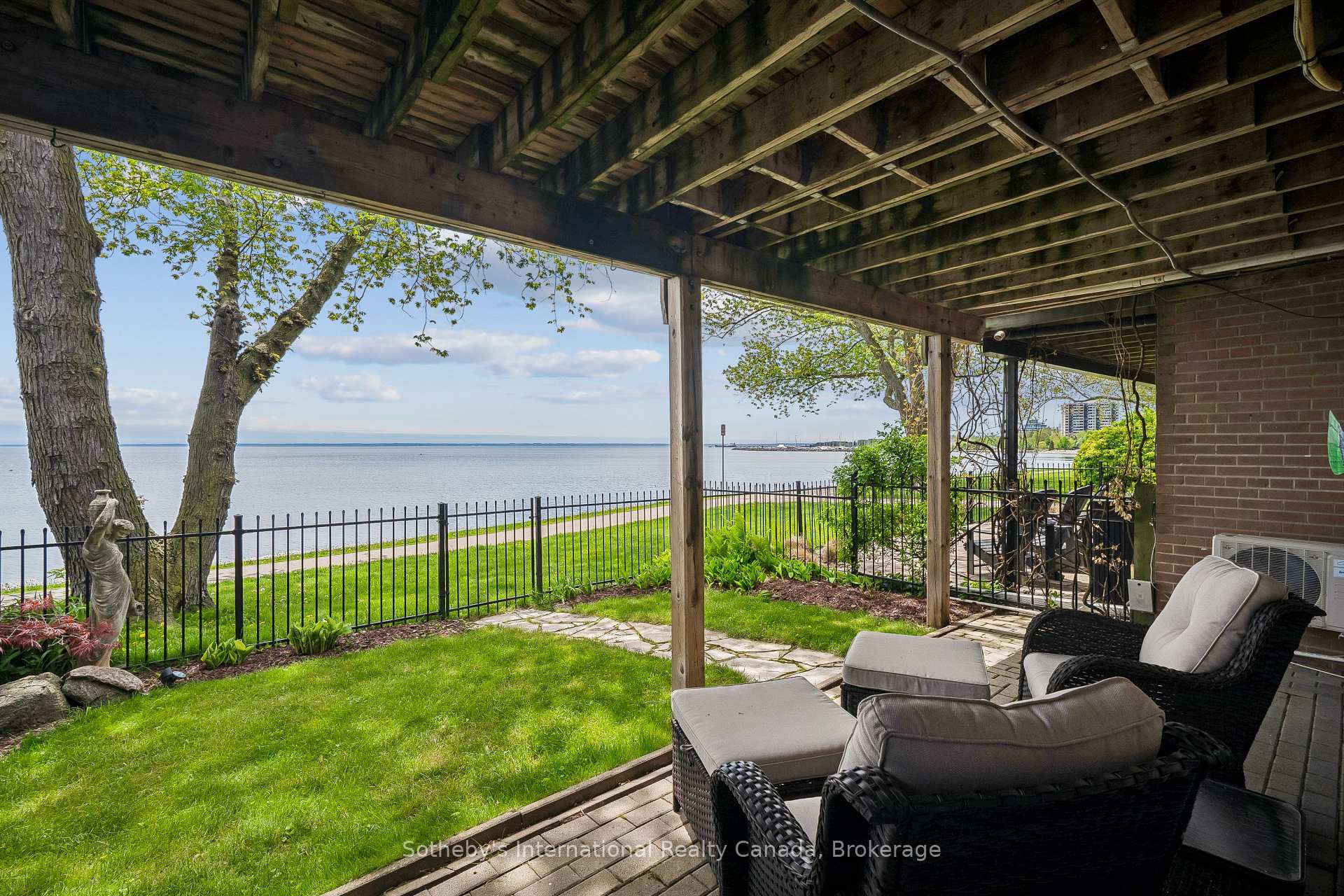 2066 Water's Edge Drive