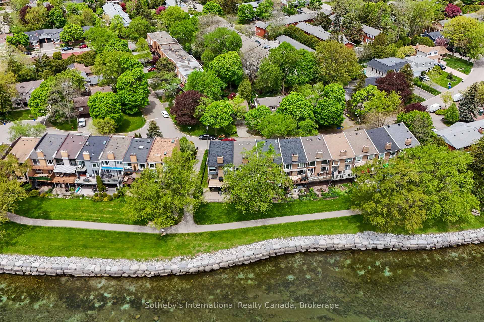 2066 Water's Edge Drive