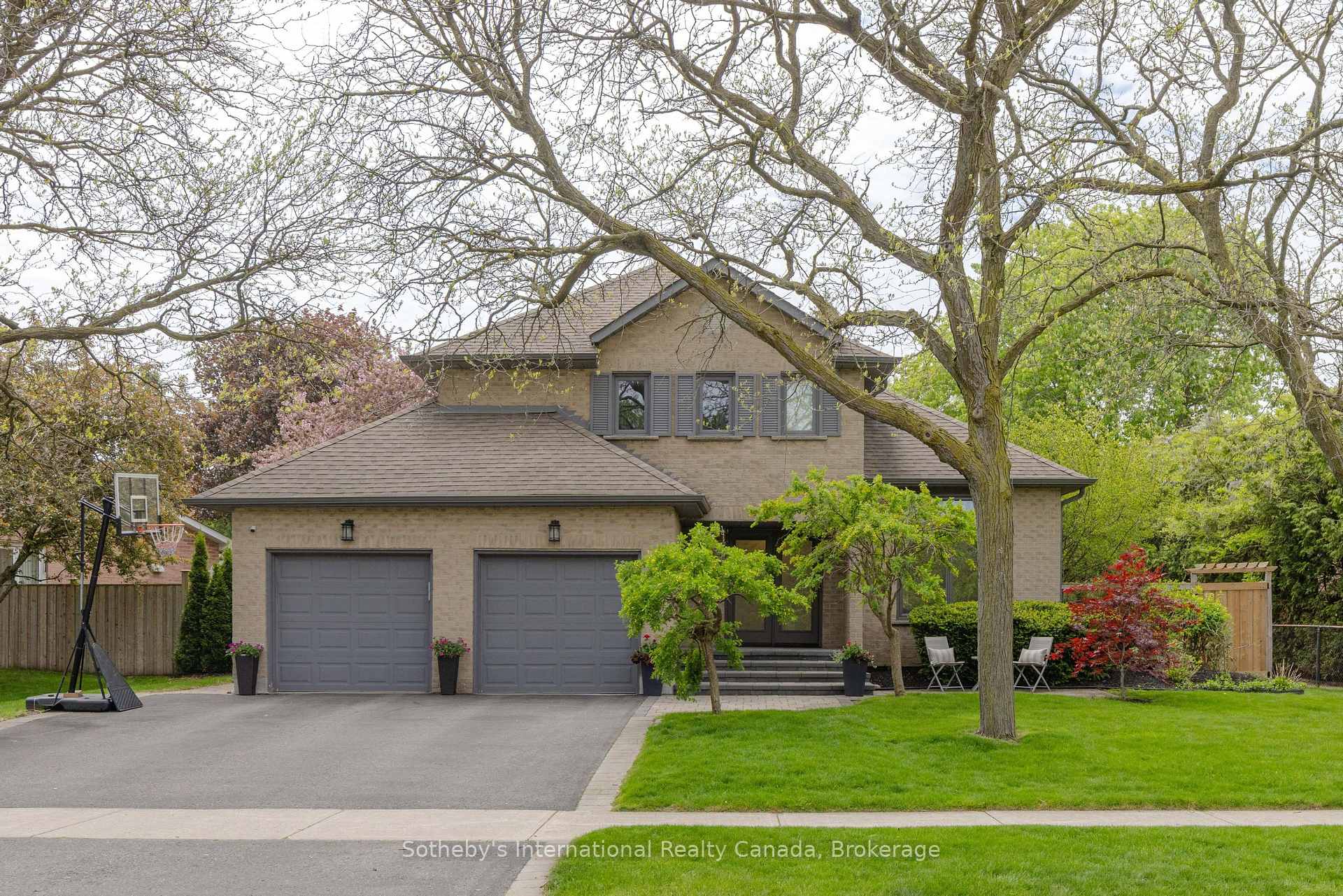 456 Aspen Forest Drive