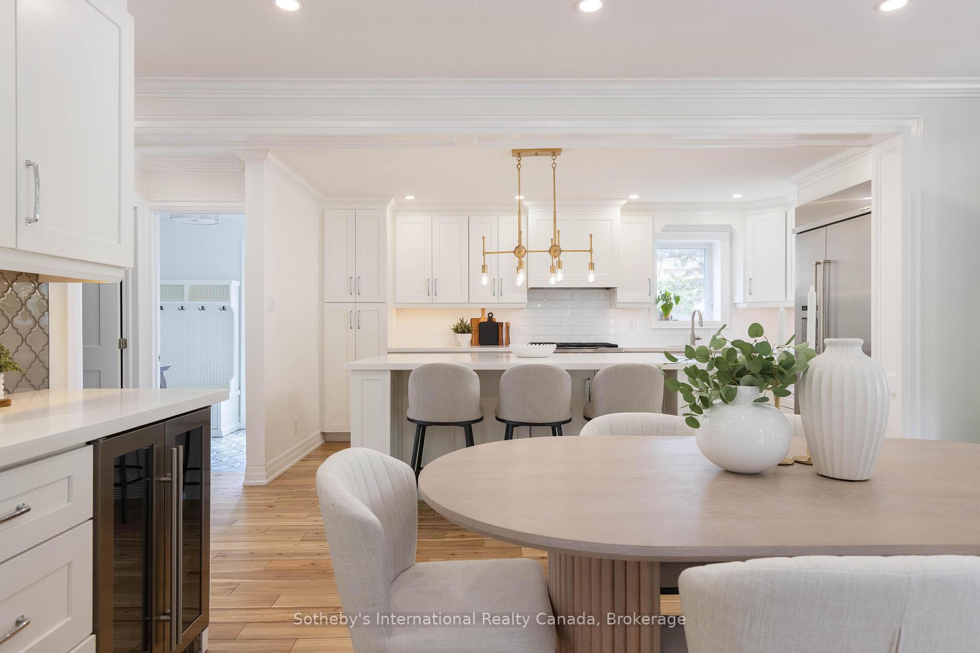 456 Aspen Forest Drive